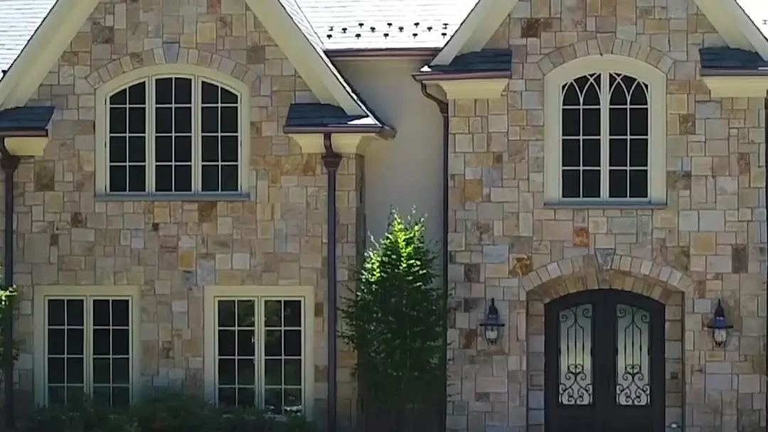 She Entered as Guest, Left as Ghost