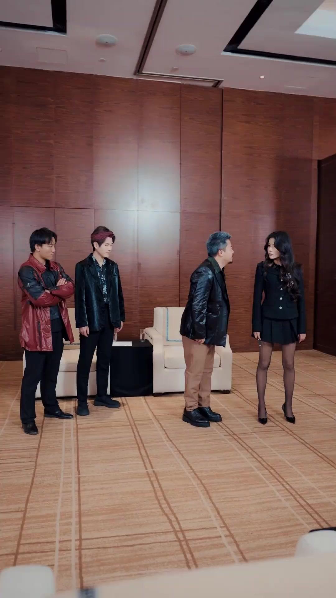 うちの嫁は殺し屋の女王