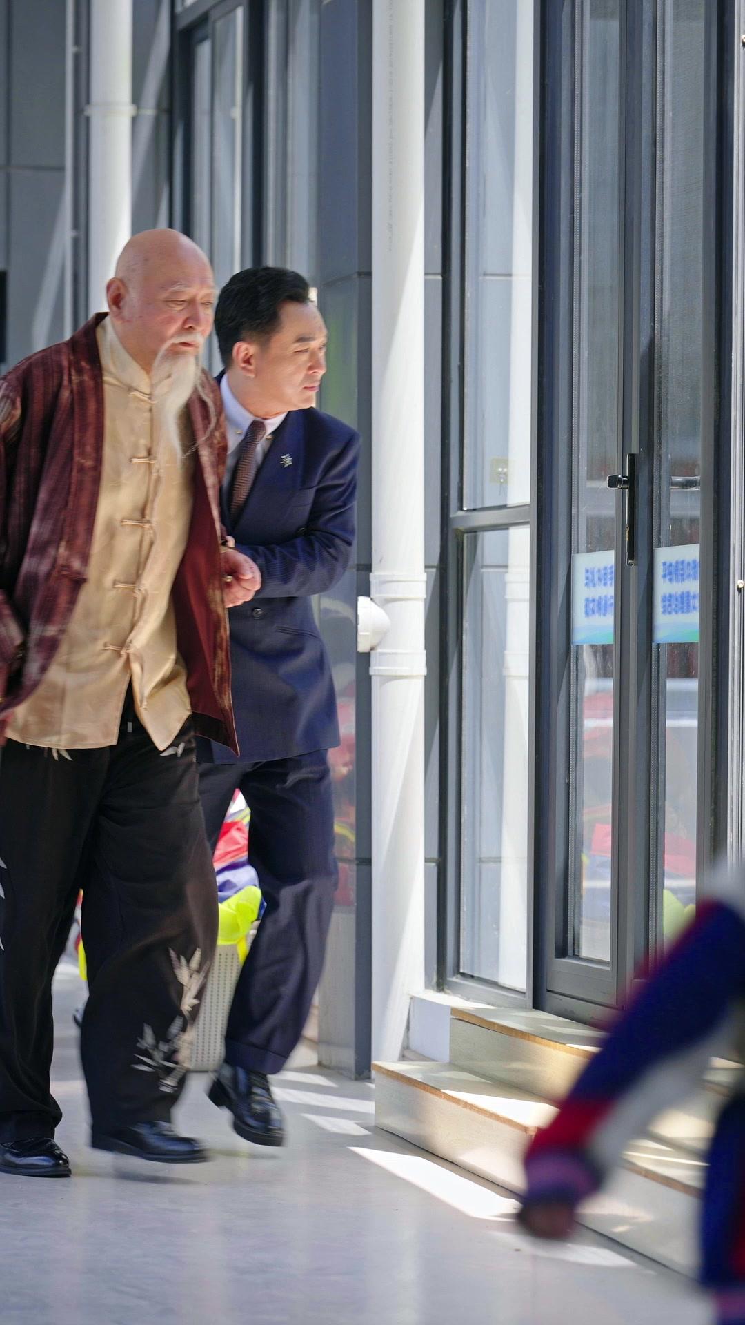 Stolen Heiress, Secret Baby