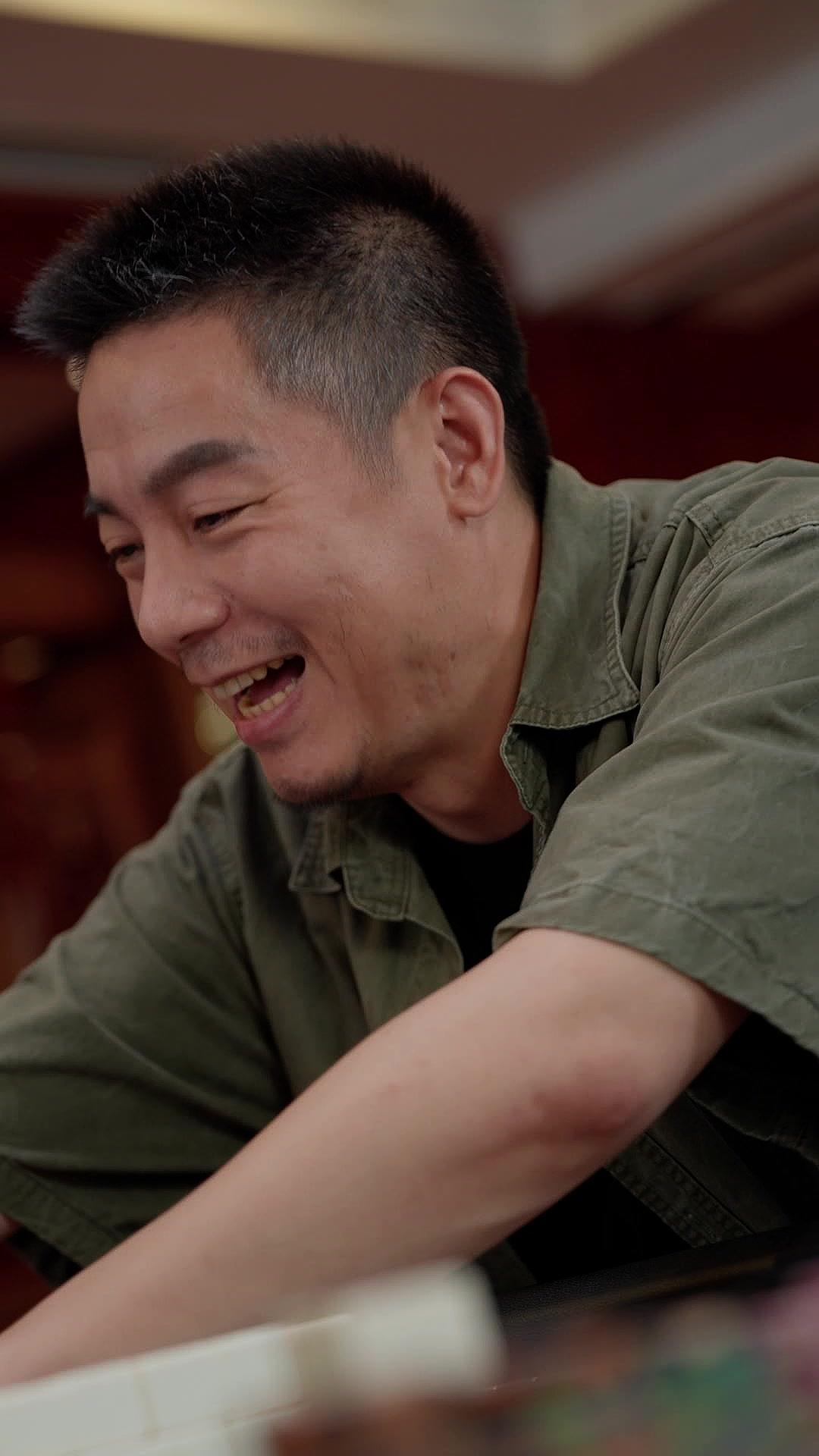 ความลับบนโต๊ะพนัน