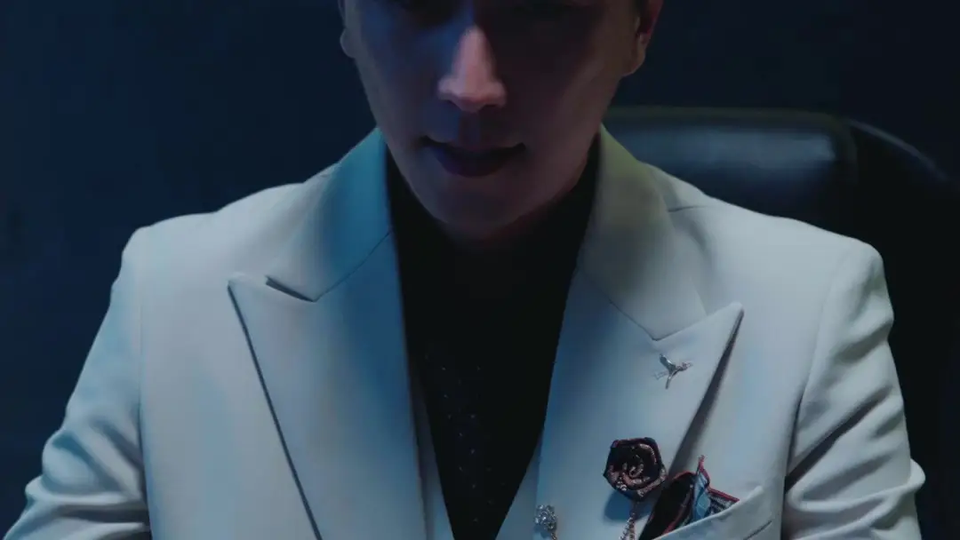 When the Robe Meets the Ring