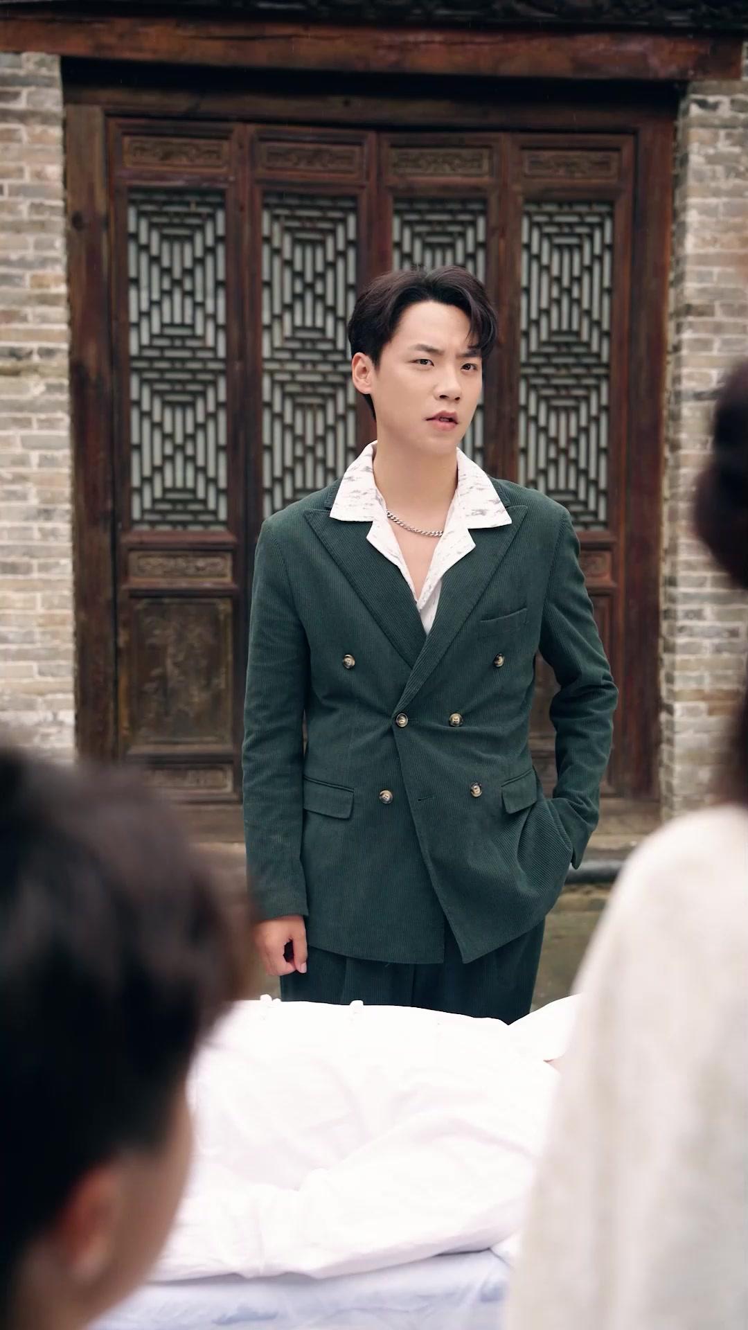 Kid Doctor? True Miracle Savior!