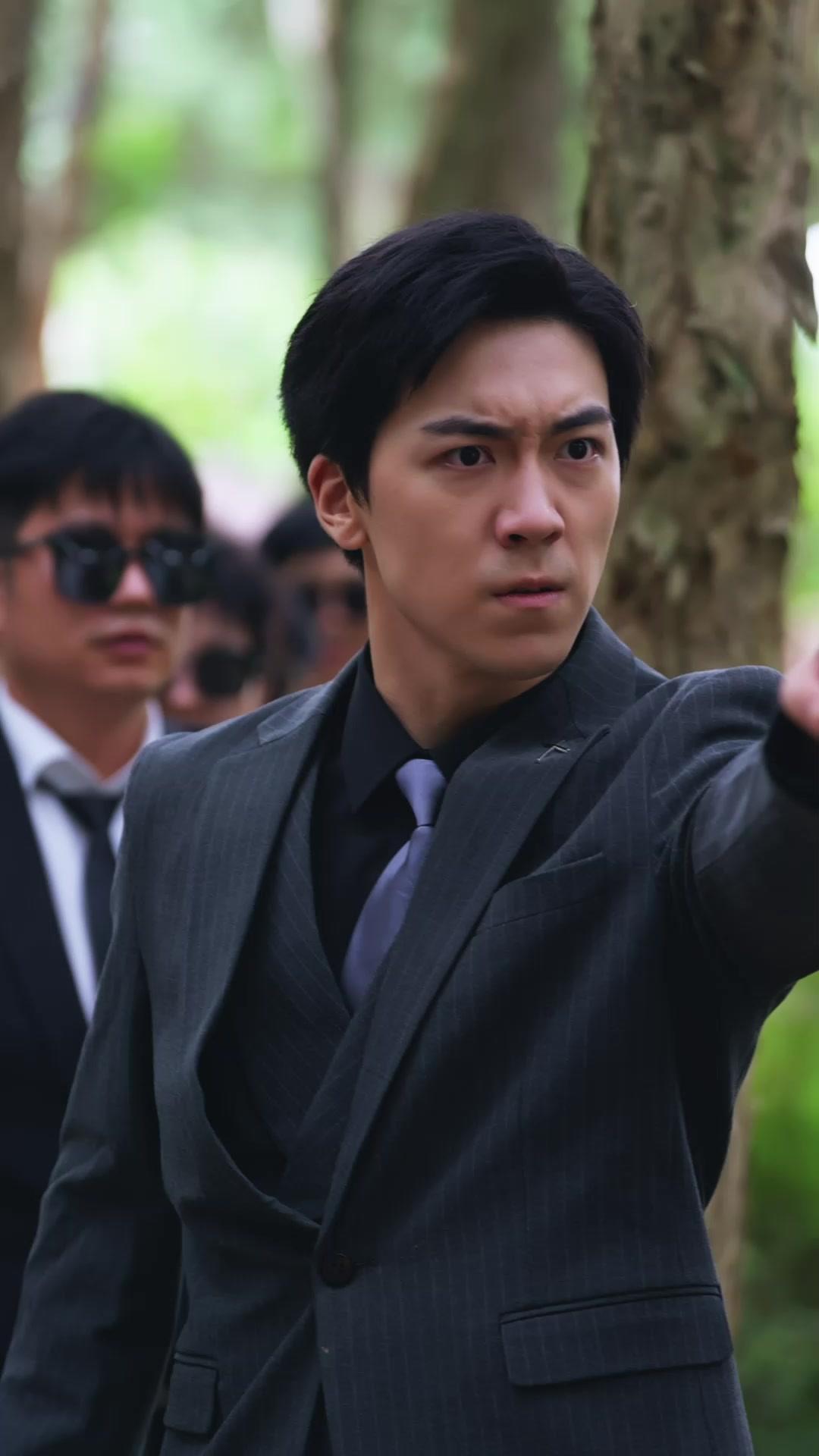 爸爸，請救救媽媽！