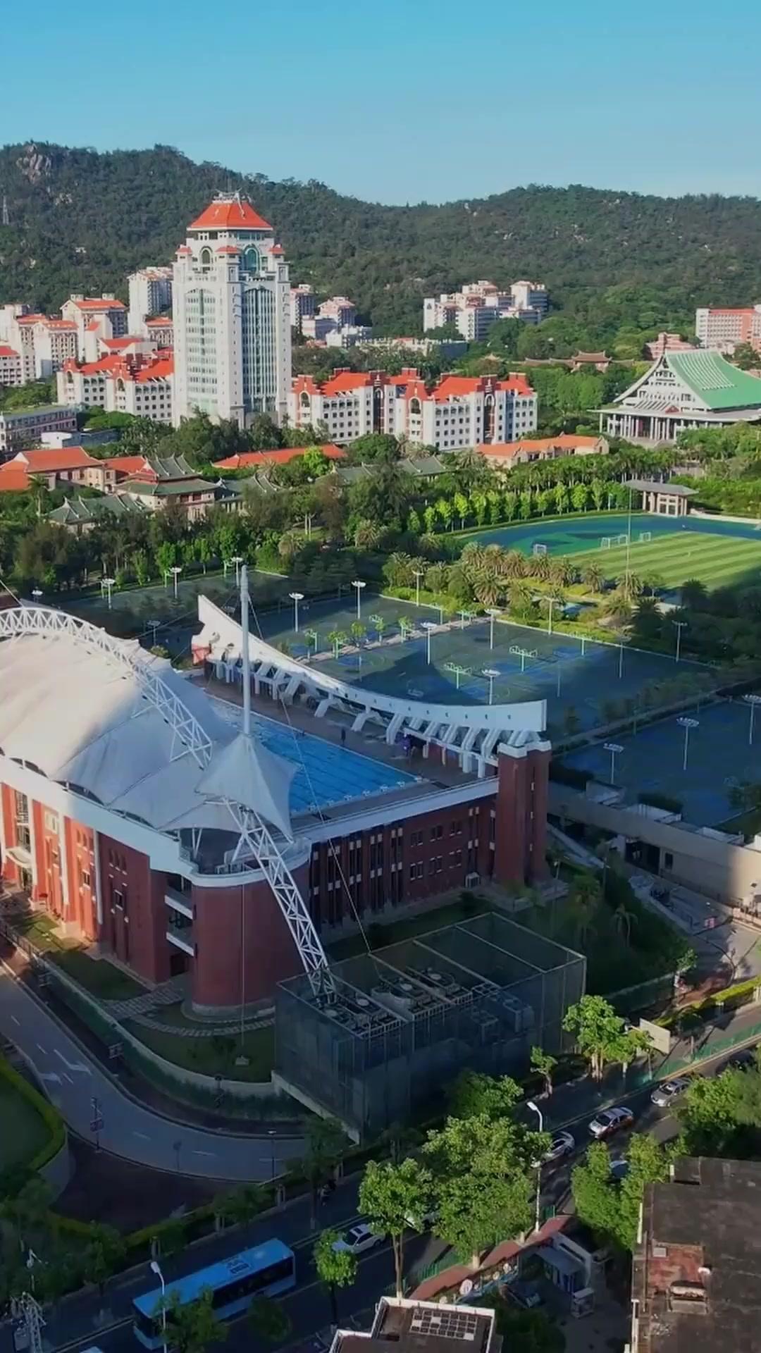 Ritorno ai 18: Sono la tua Bisnonna!