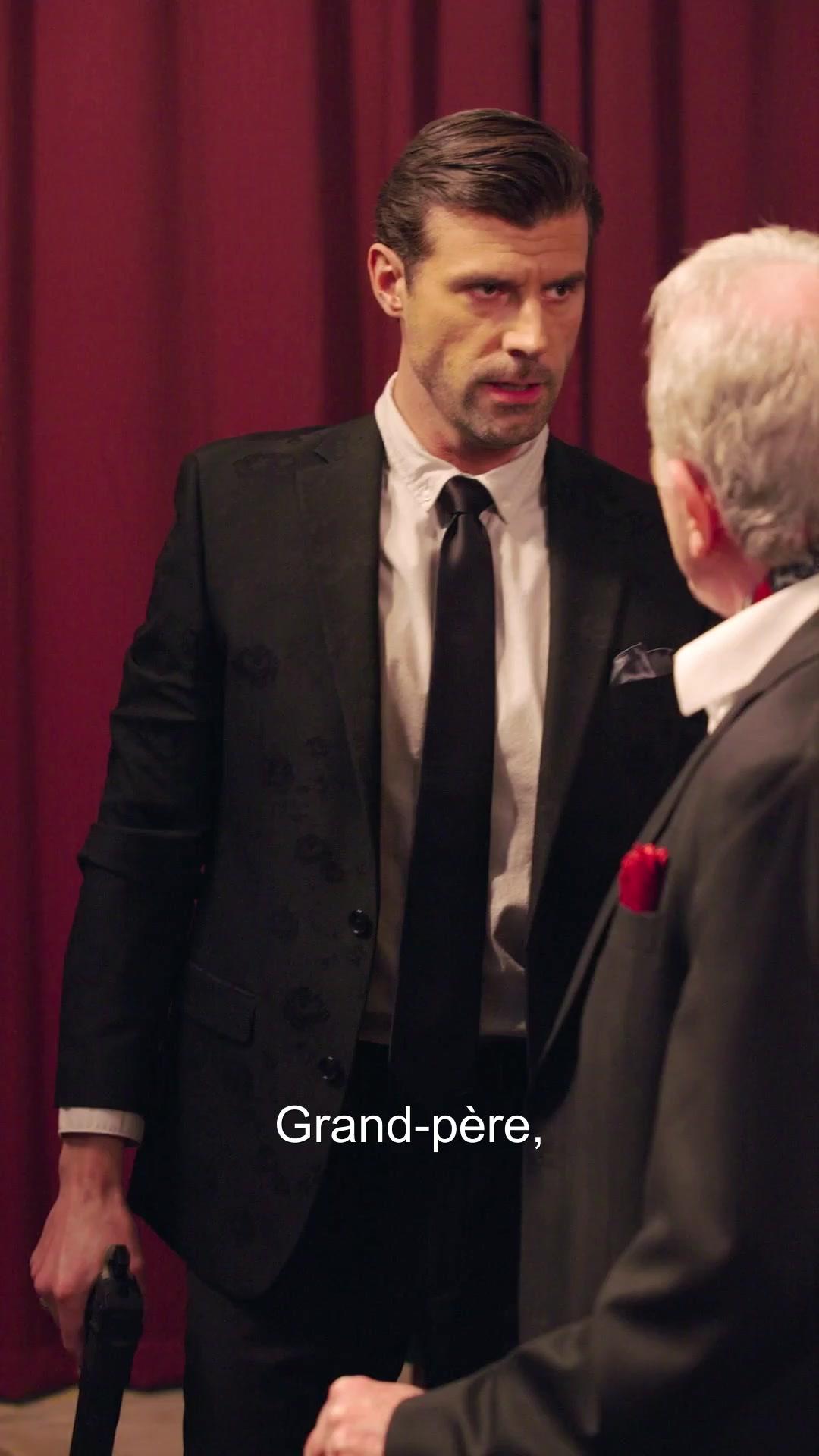 (Doublage)PAPA MAFIA : SES 6 SURPRISES