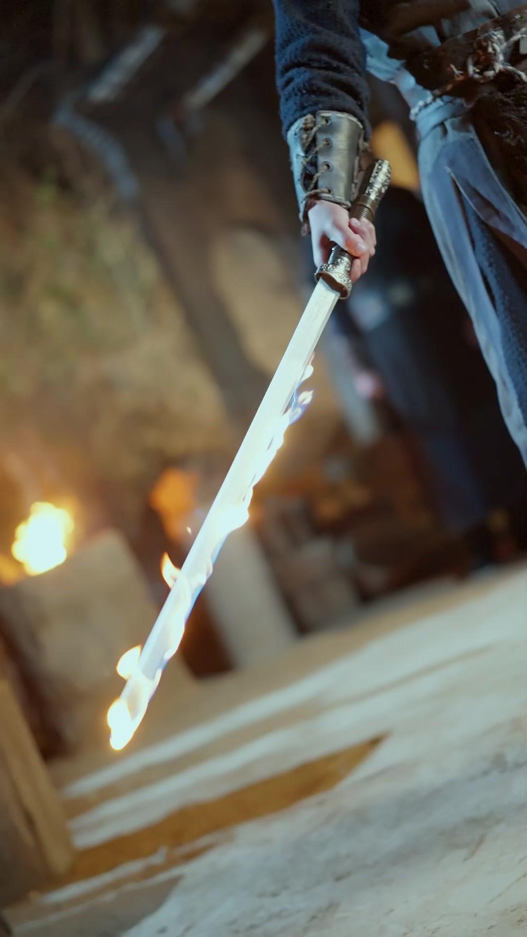 Pedangnya Akhirnya Terhunus