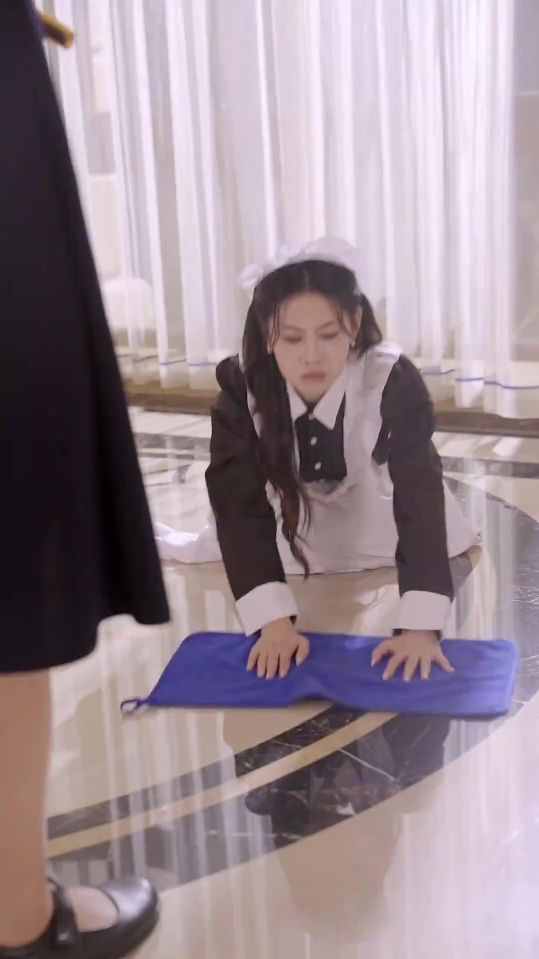 (吹き替え) ～超エリート家族では～何もしないが最適解