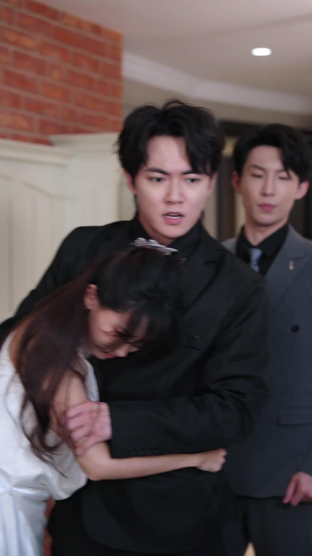 LE SALUT DE LA FAMILLE DUBOIS