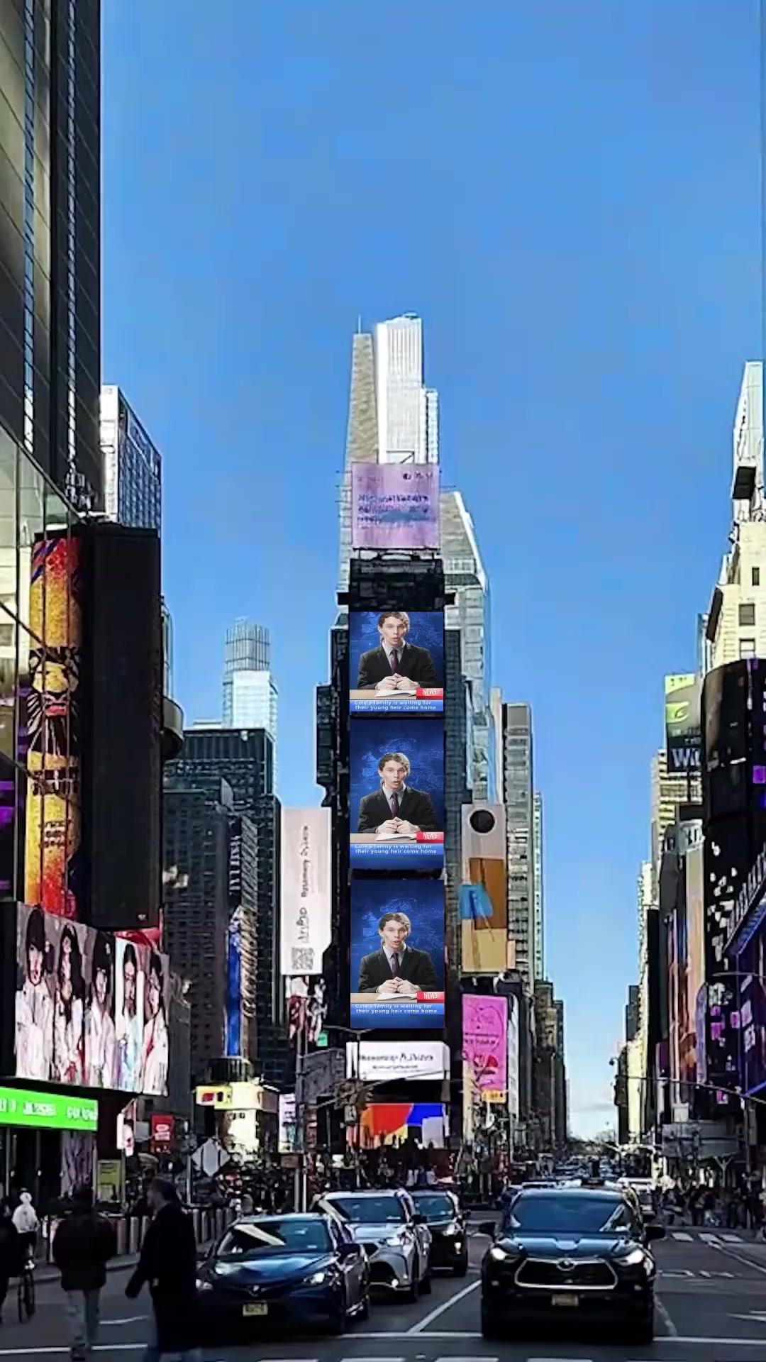 (Doblado)¡Revelan su marca de mariposa!