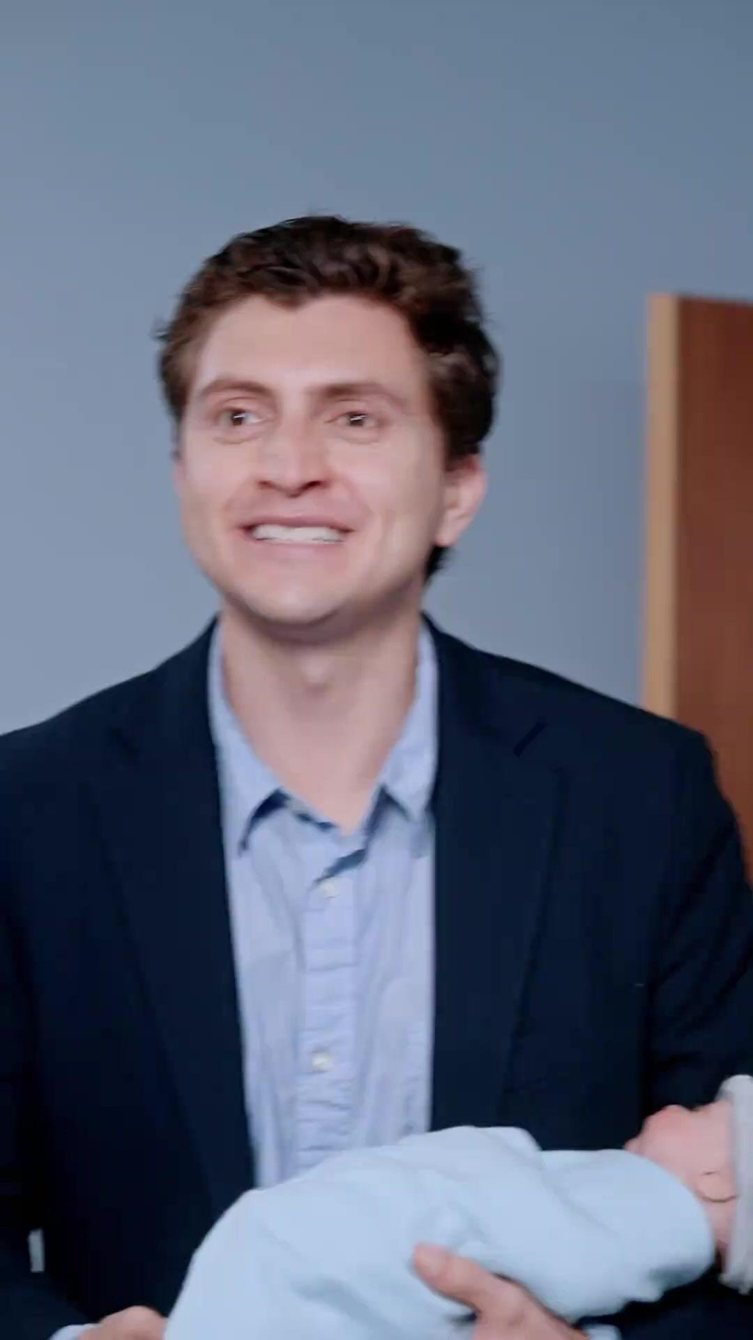 (Dublagem)A Babá Secreta: Mãe do Filho do Bilionário