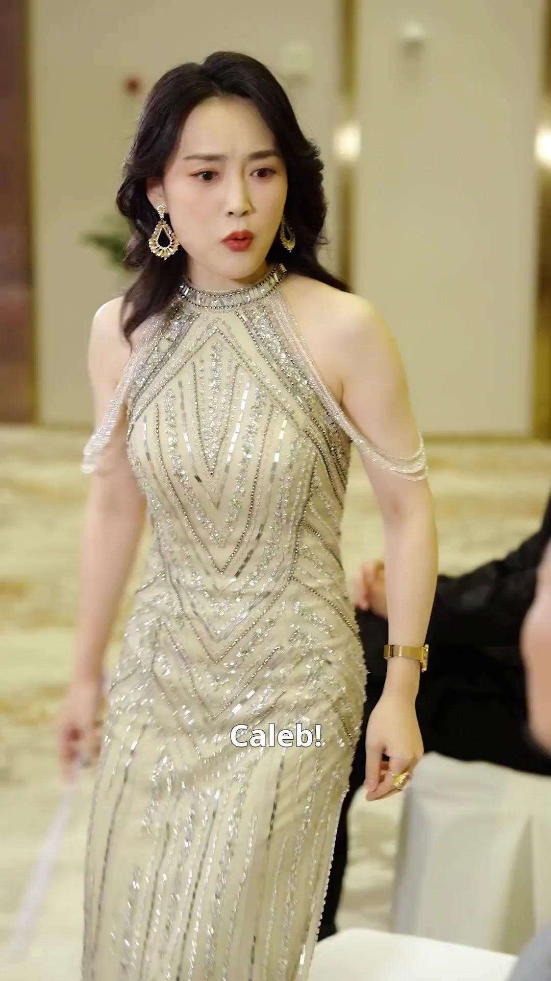 (Dubbed) Oh Yeah! Crazy Cashback, Crazier Girls