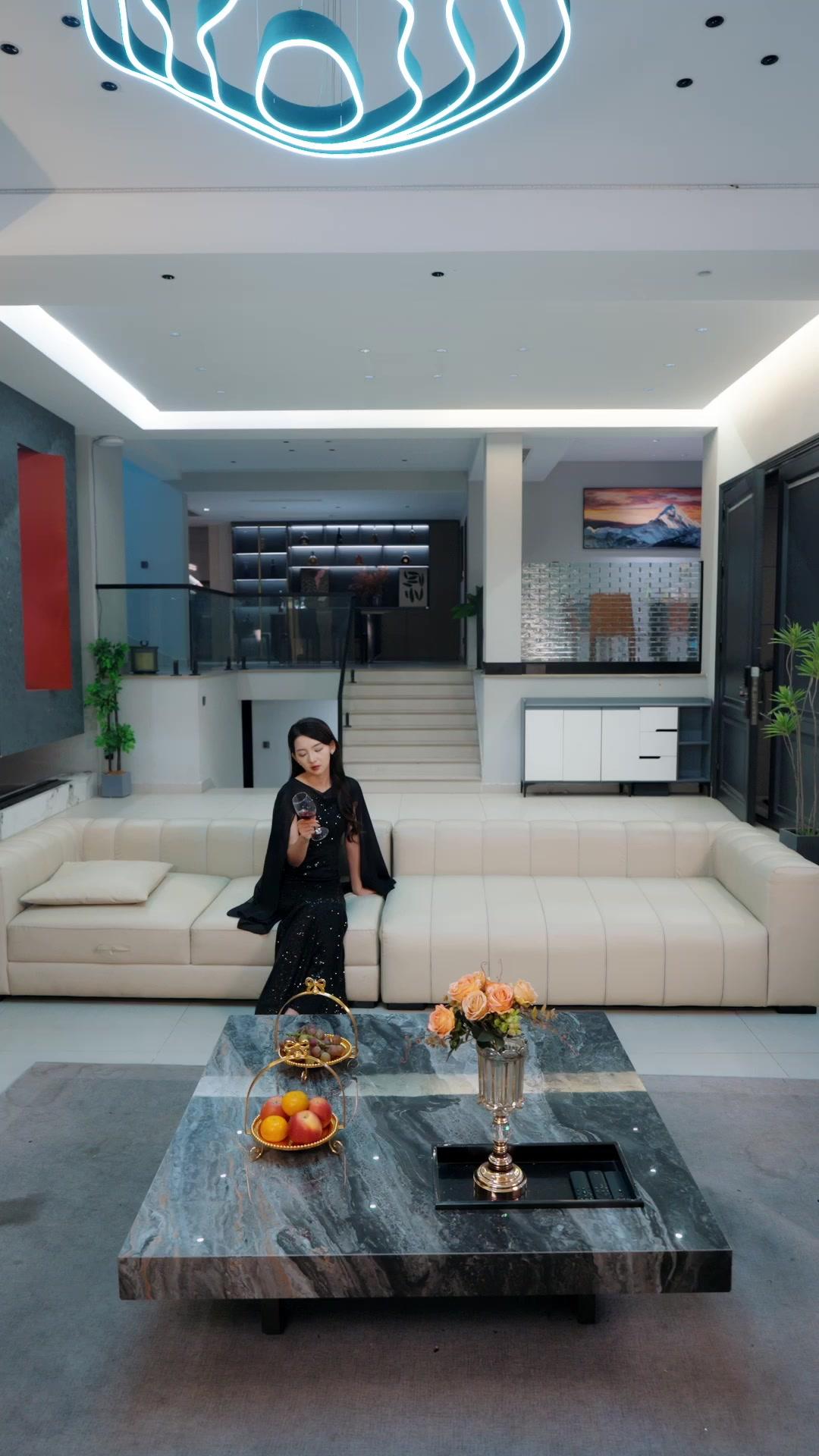 誘拐した貧乏男 実は御曹司だった！？