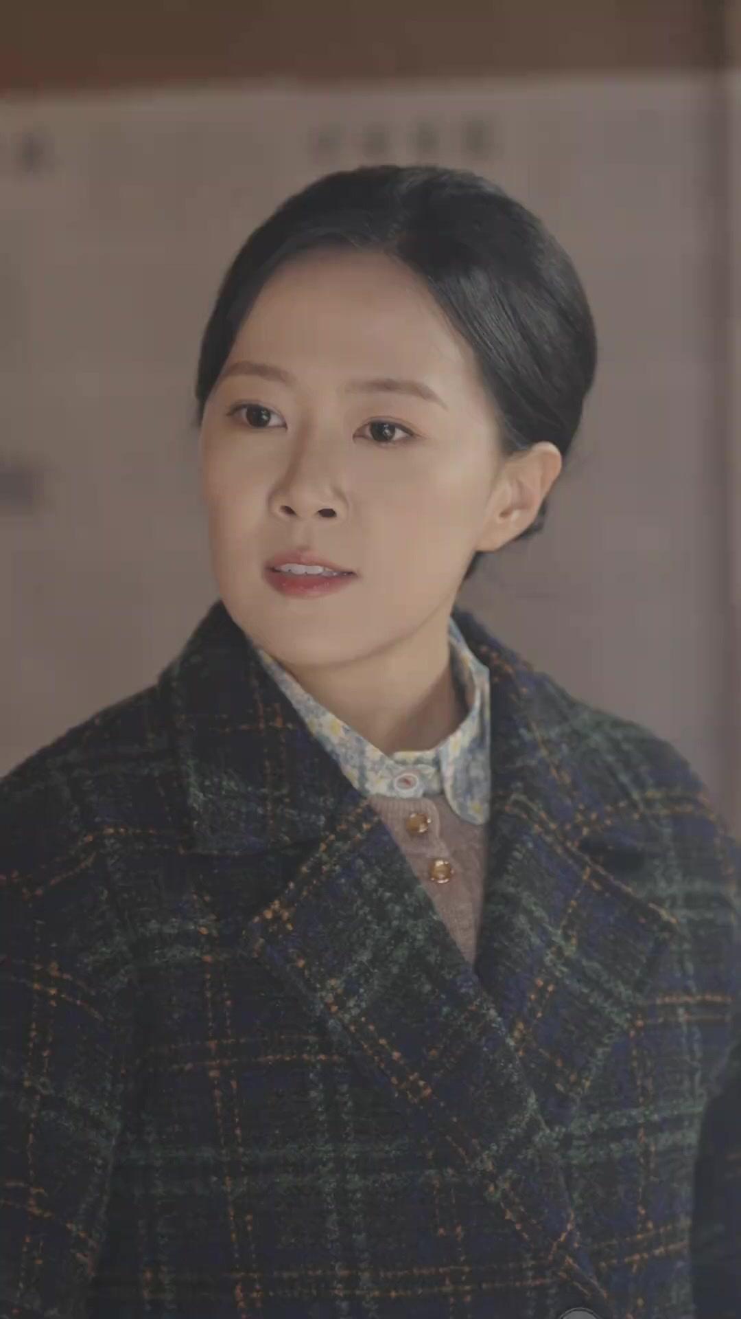 Psst! Mom Has a Midnight Secret