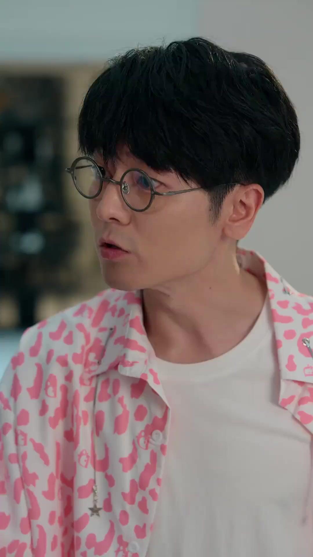 Gölgeler Senfonisinde Aşk