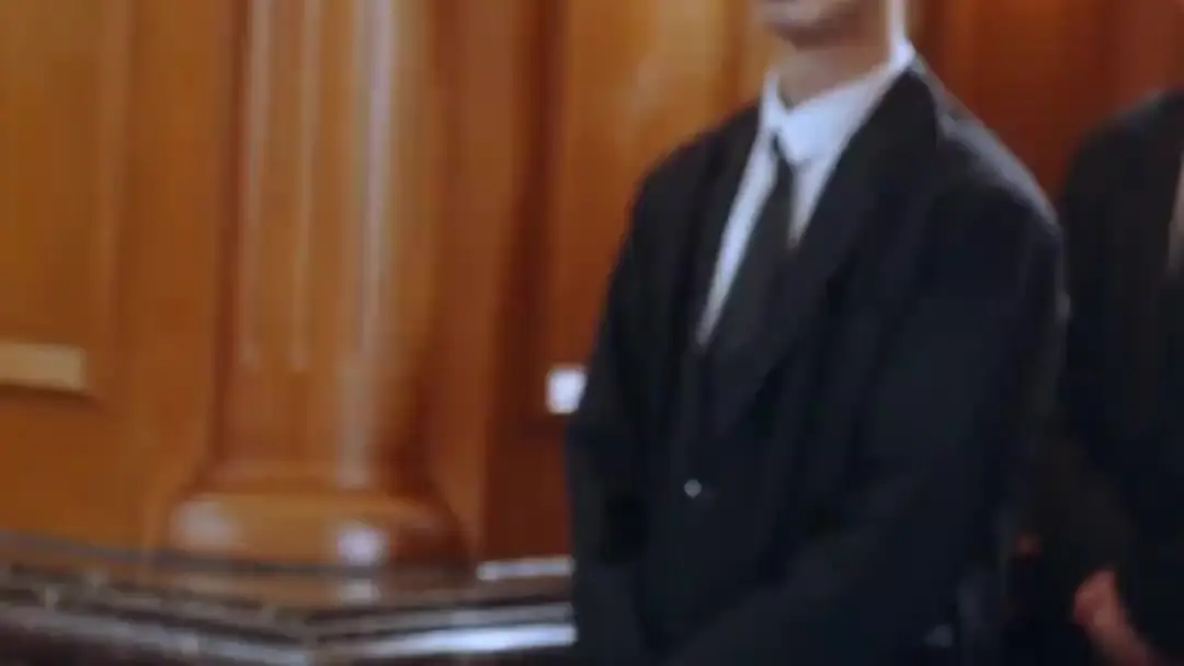 You in My Memory: When the Jade Necklace Stops Clinking