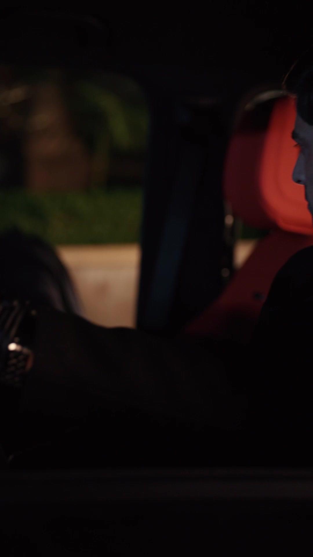 PRISONNIÈRE DE LA MAFIA