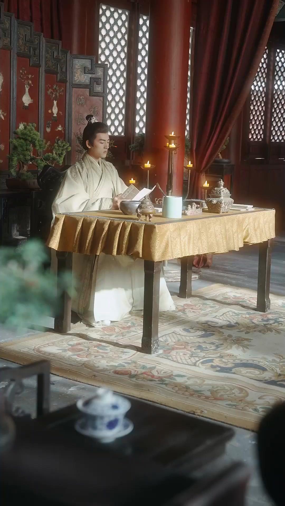 Ballad of Shadows: Moonlit Resolve