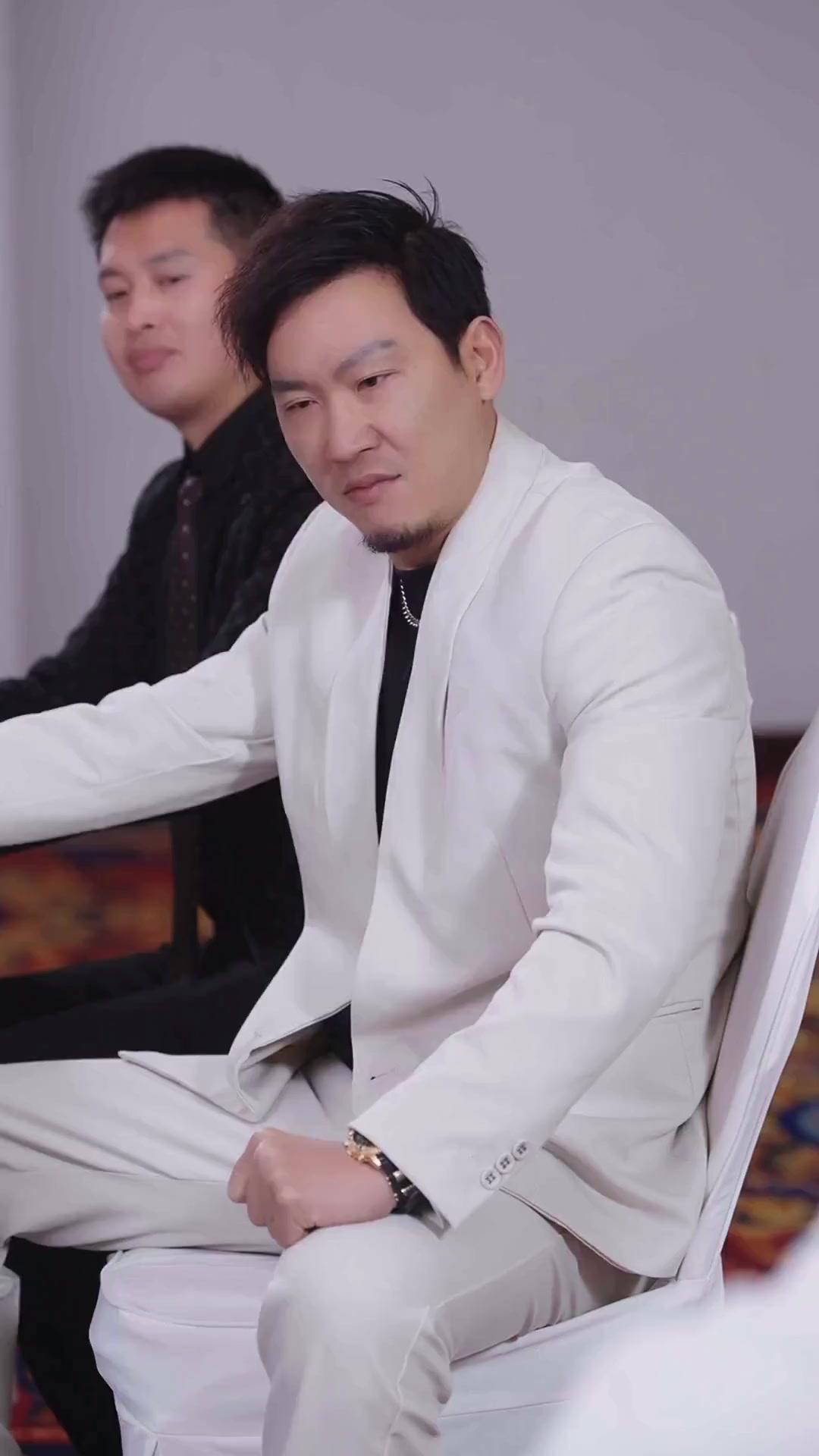 (Dubbed) Contract Wife Unlocks My Power