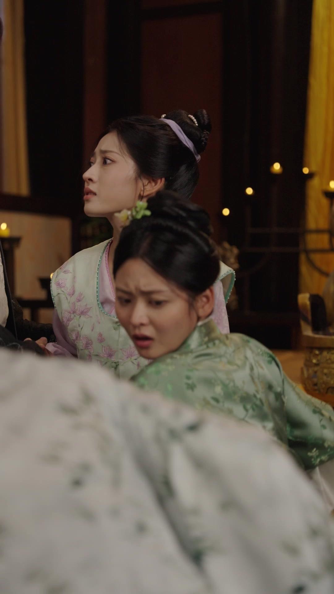 Who's the Real Queen?