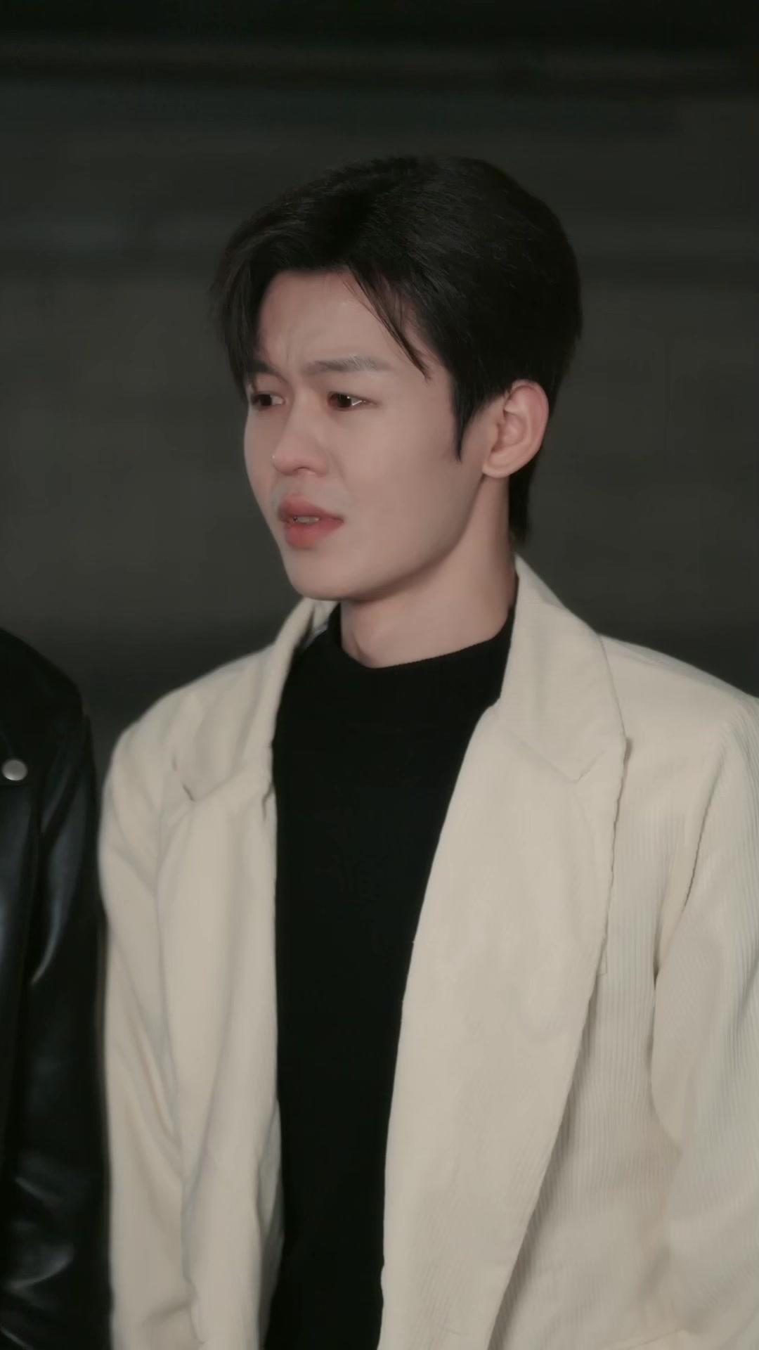 (Sulih suara)Para kakak yang sedih karena kepergianku