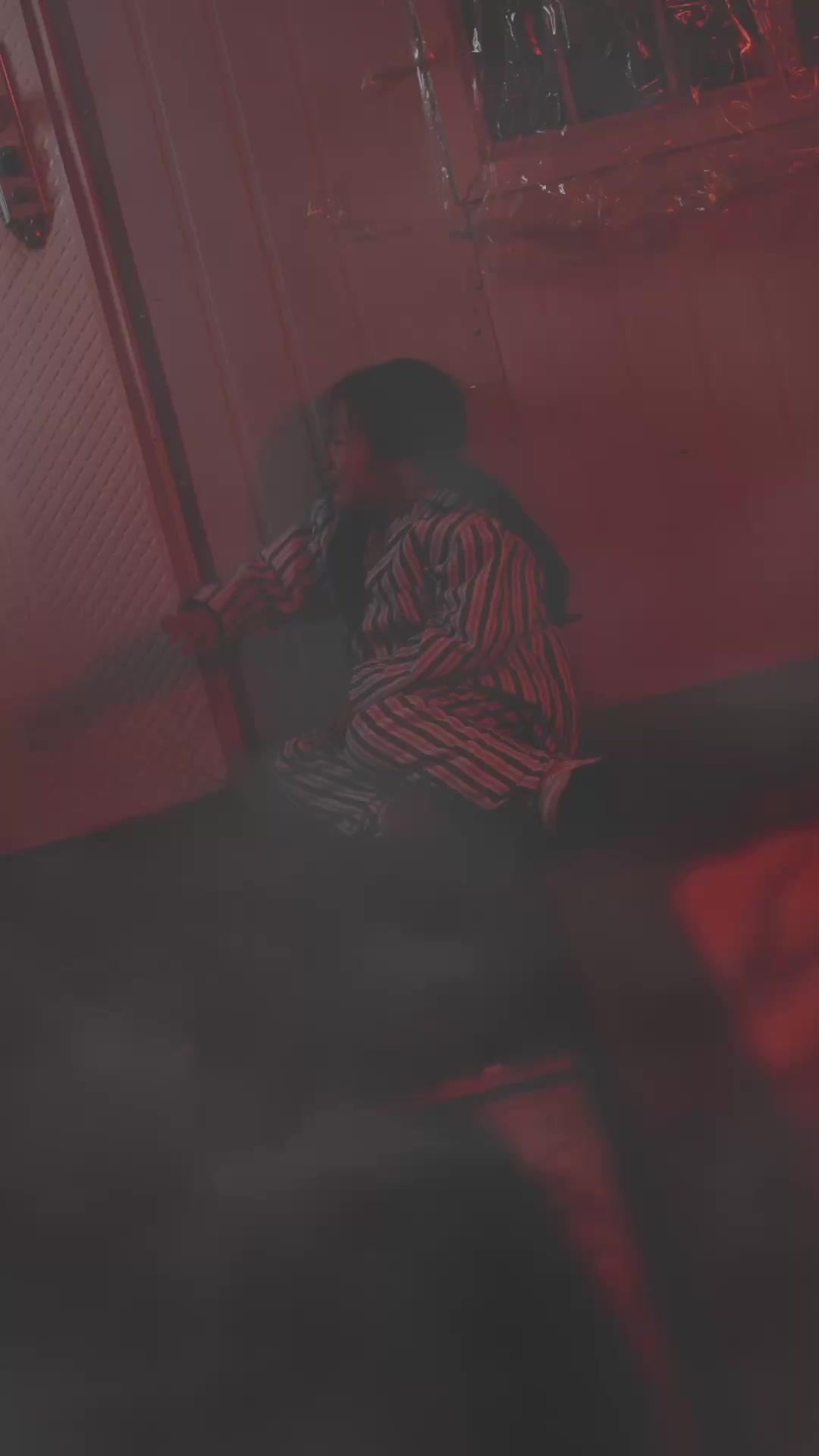 Cahaya Bulan Terkandas