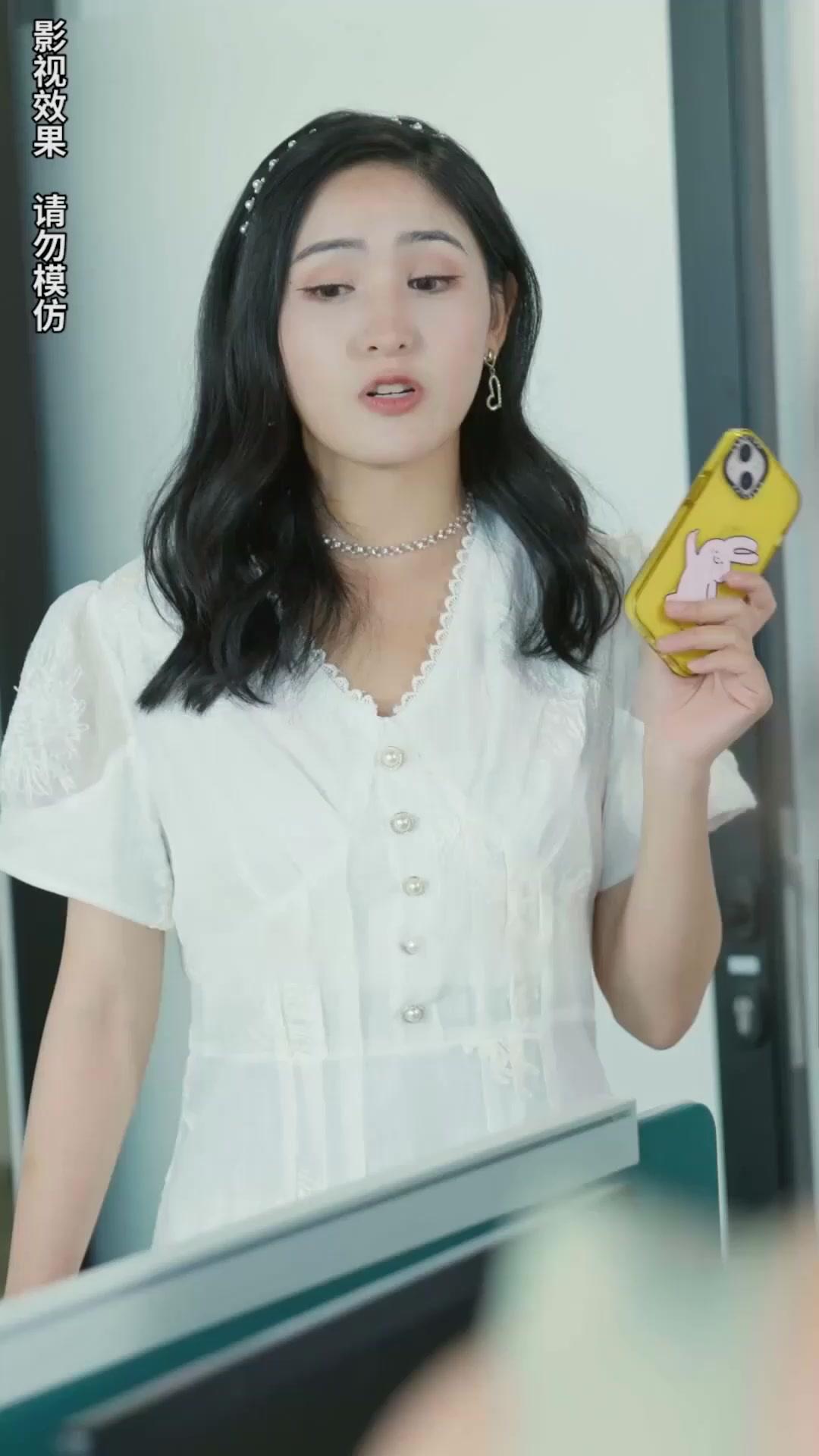 CAMILLE AUX MILLE VISAGES