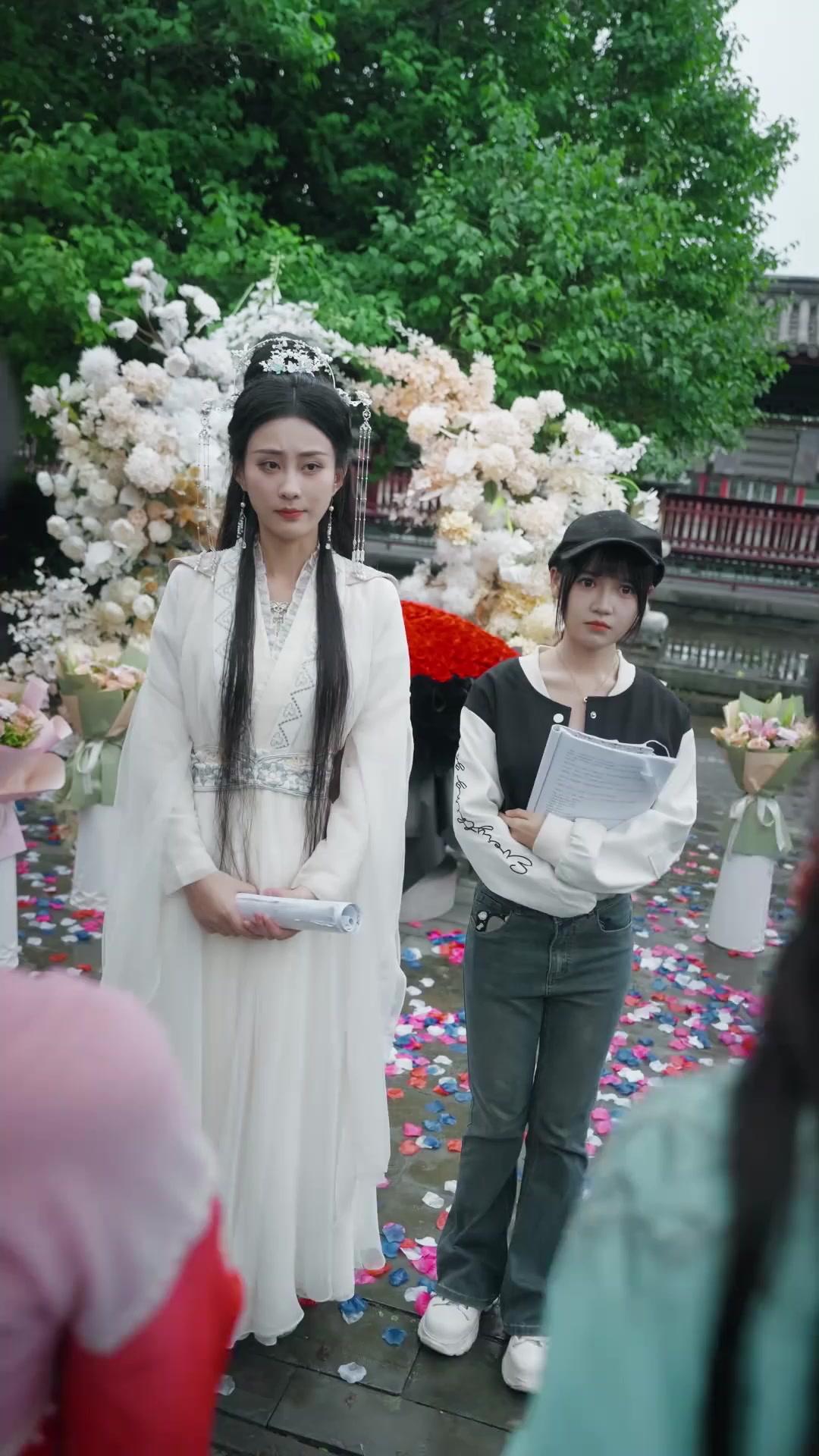 คุณแม่รีบหนีไป! คุณพ่อหวงอีกแล้ว