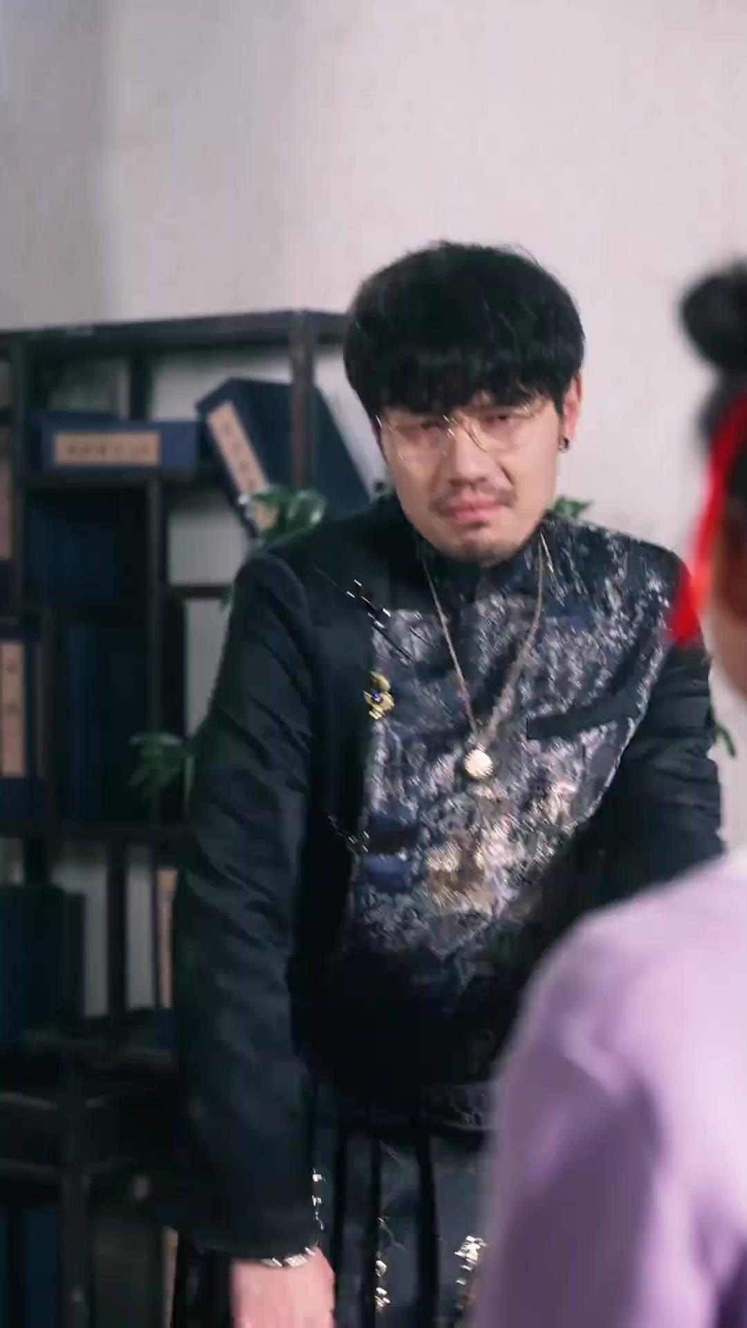 Puteri Rumahku Tak Boleh Disentuh