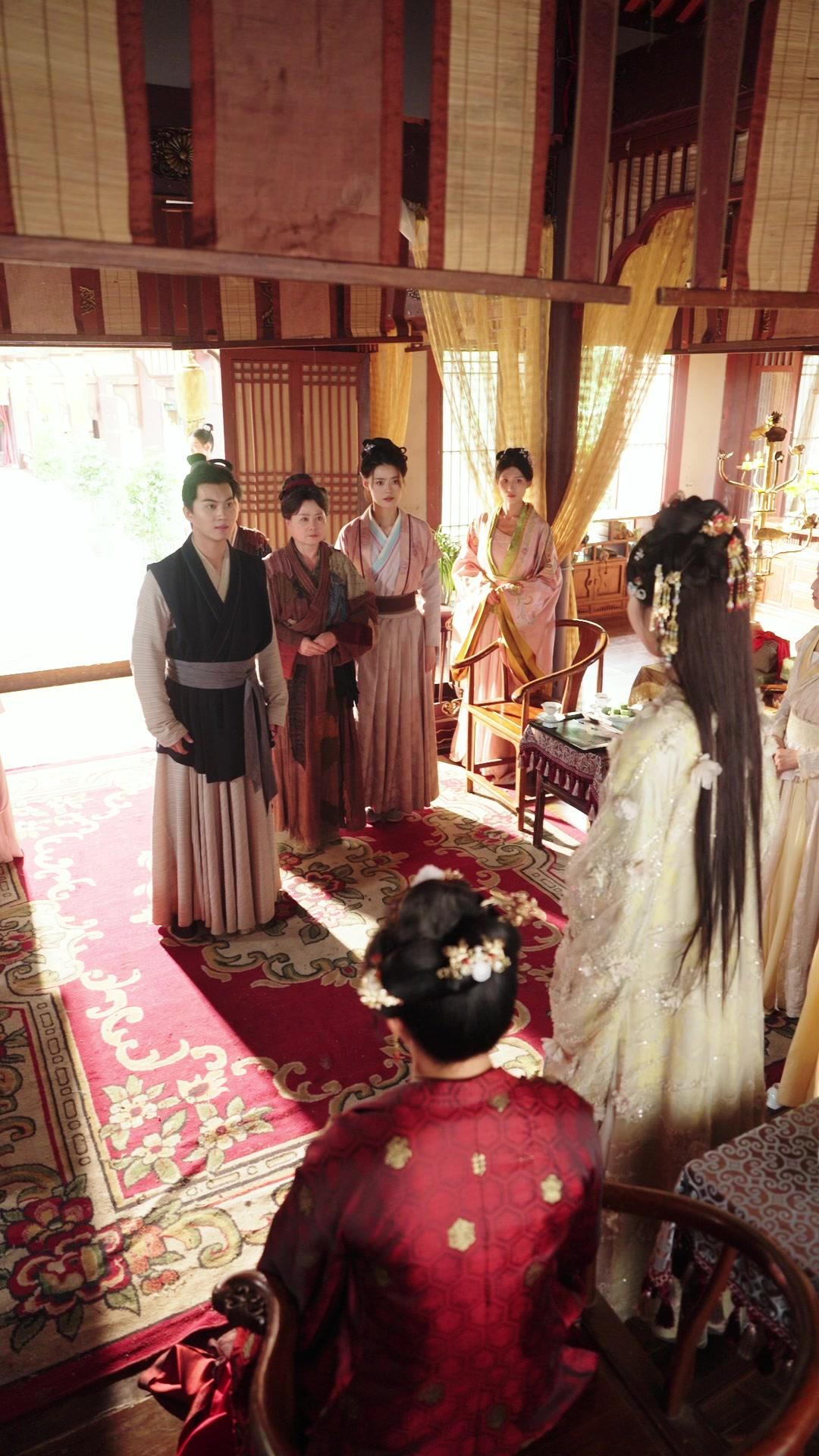 Calon Kaisar Tanpa Mahkotanya