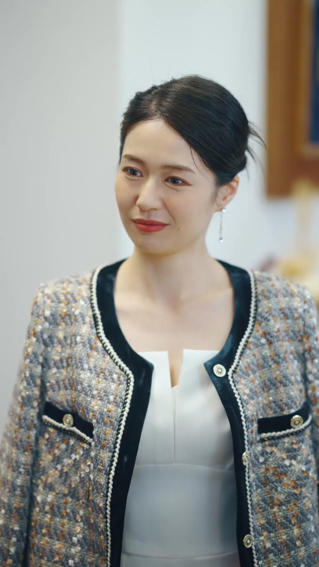 Trash the Ring, Claim the Crown