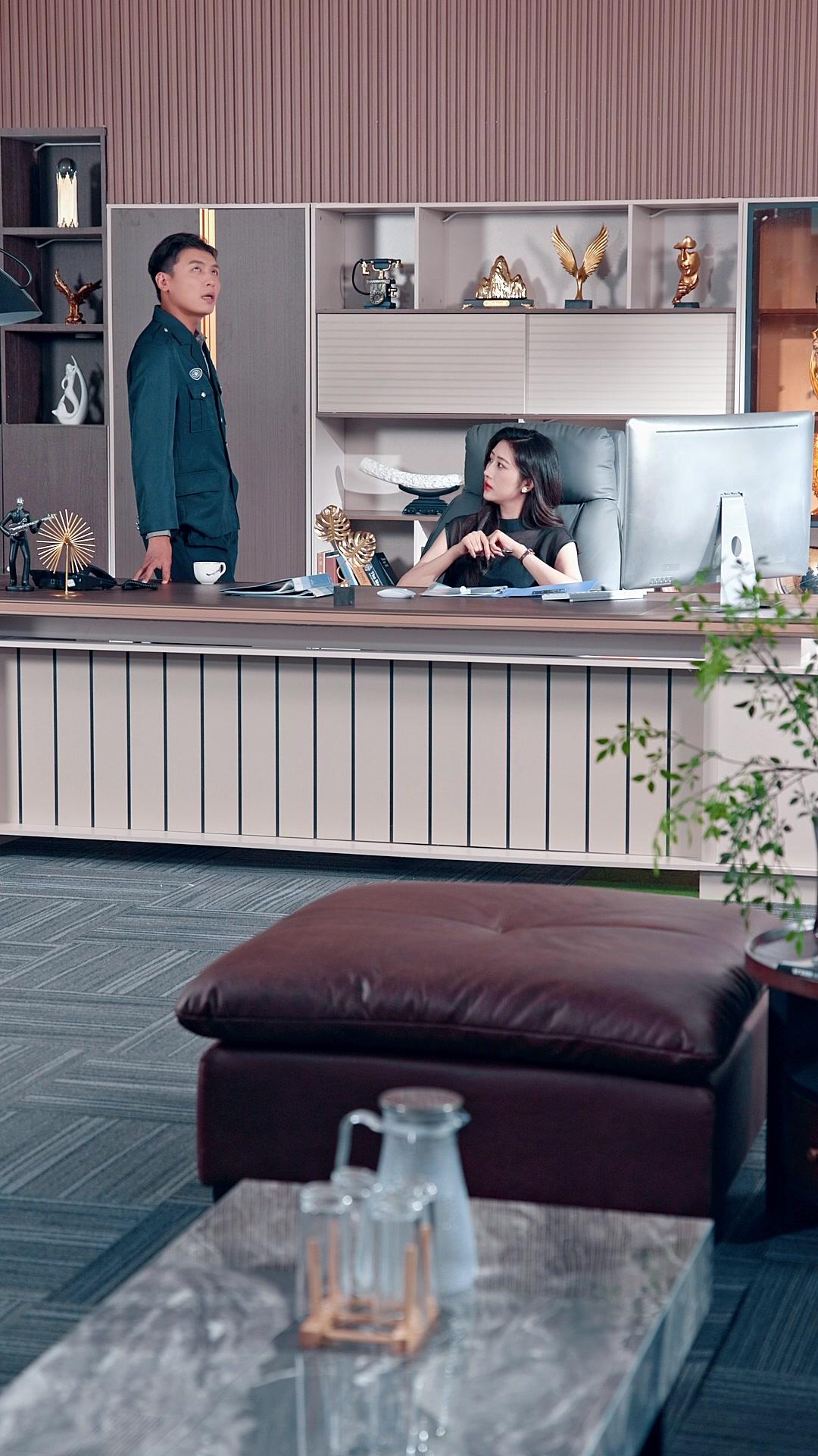 CEO Cantik Naksir Aku