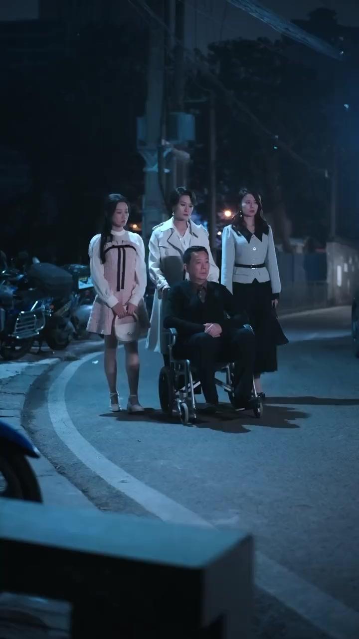  Setelah Putriku Memfitnahku, Aku Tertawa