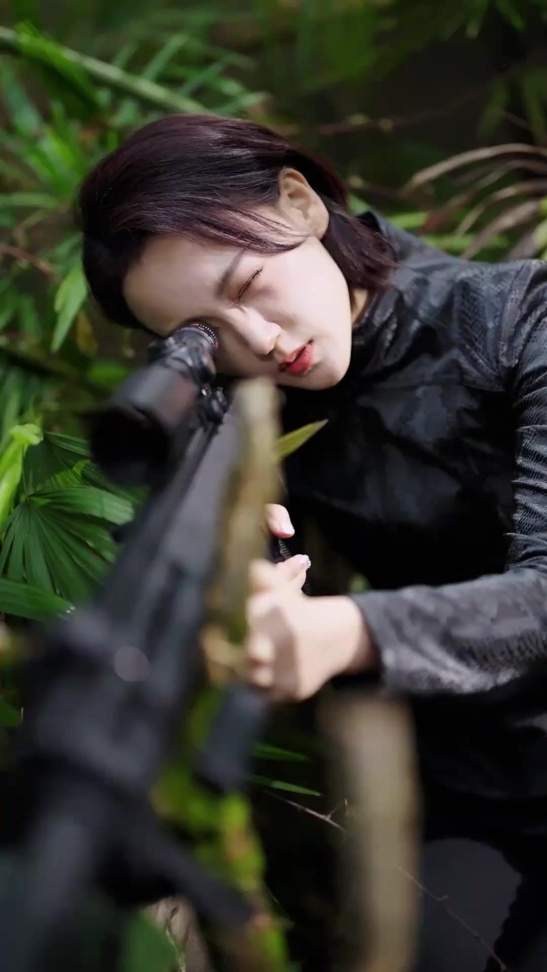 Dalam Semalam Jadi Hitman