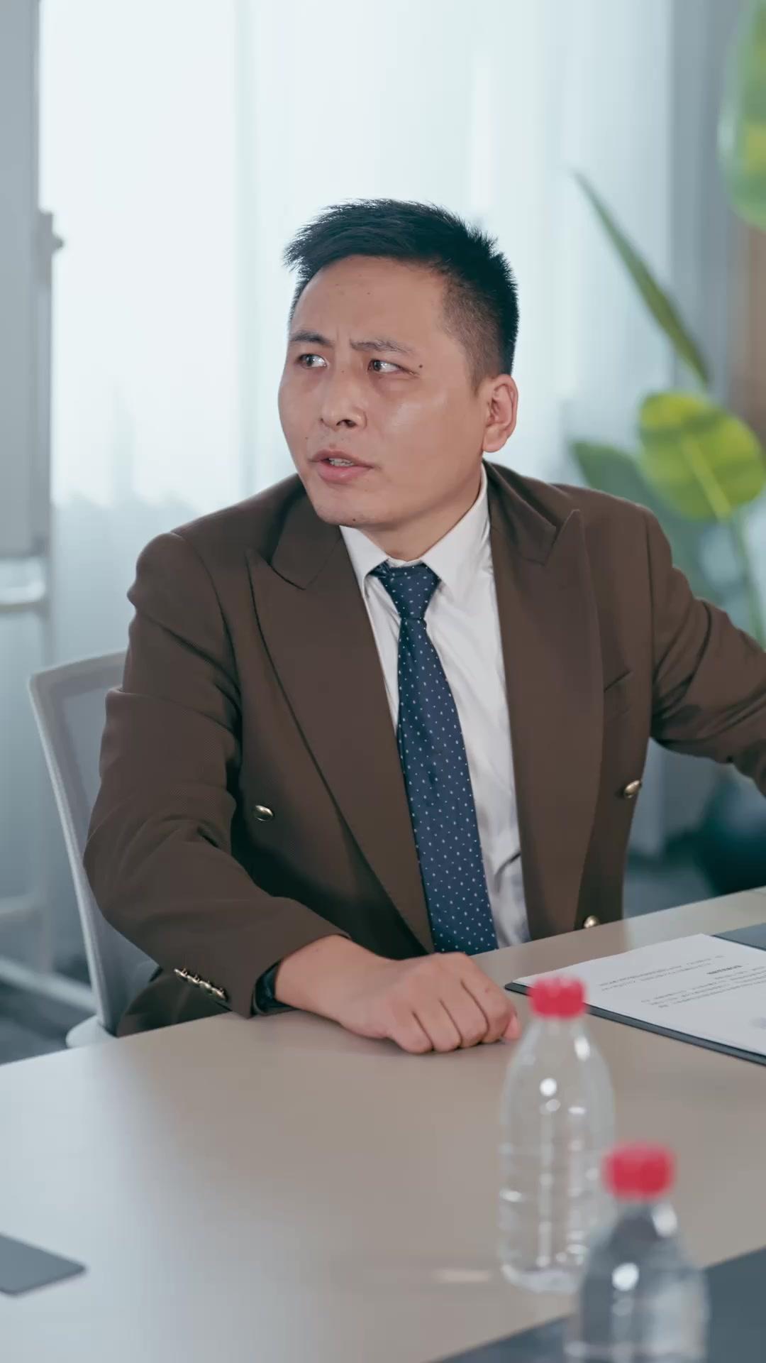 Me abracé con mi guardaespaldas