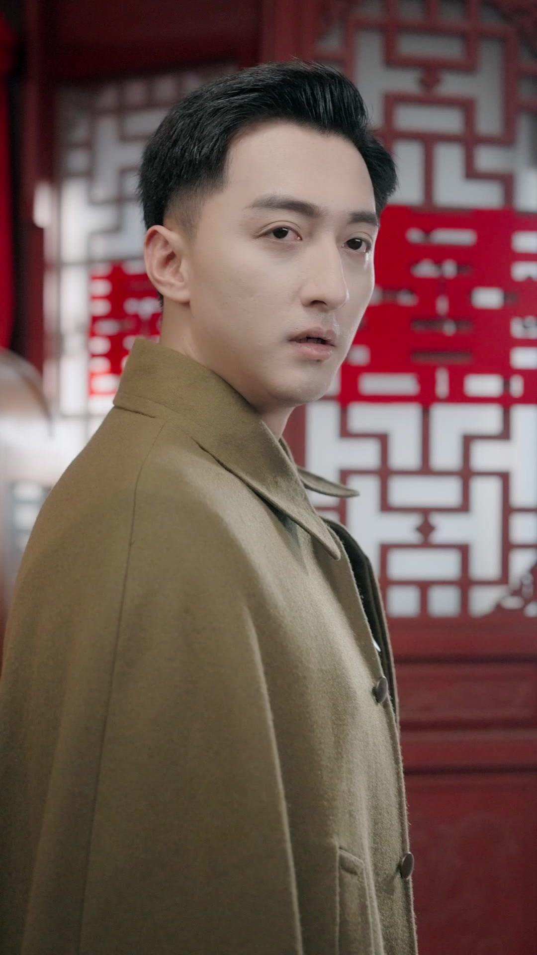 L'AMOUR PIÉGÉ DES JUMELLES