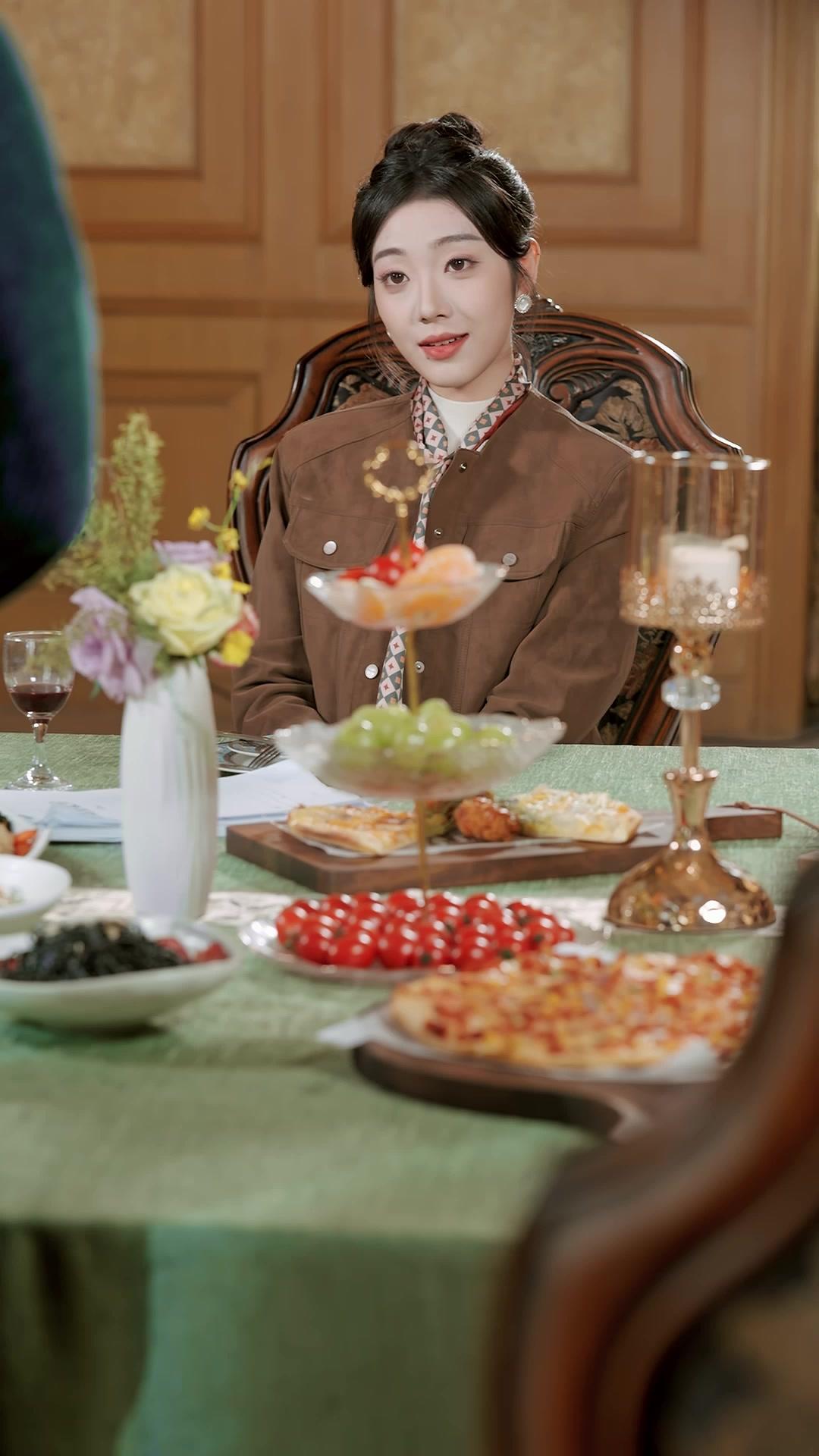 Sweet Wife, Deadly Killer!