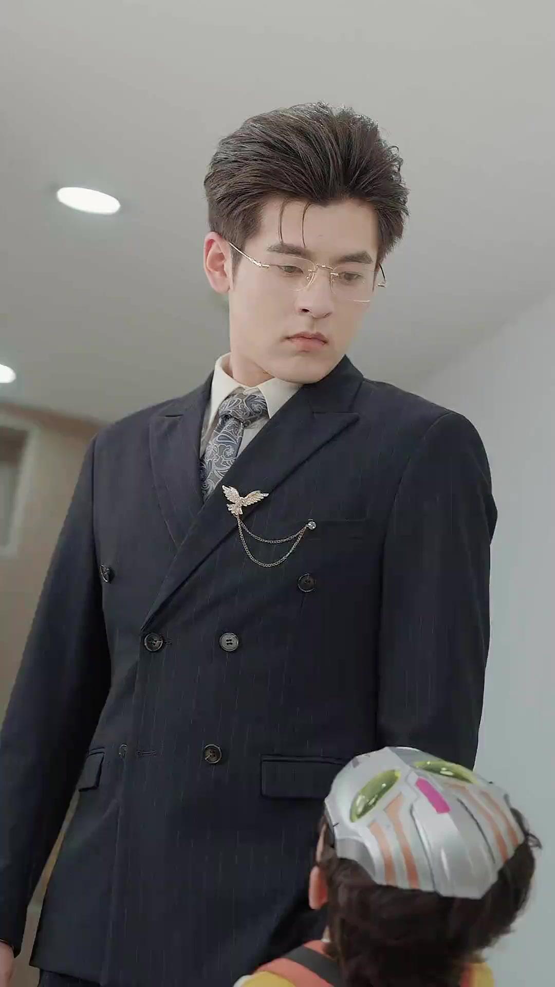 الملاك الصغير وخطة الحب