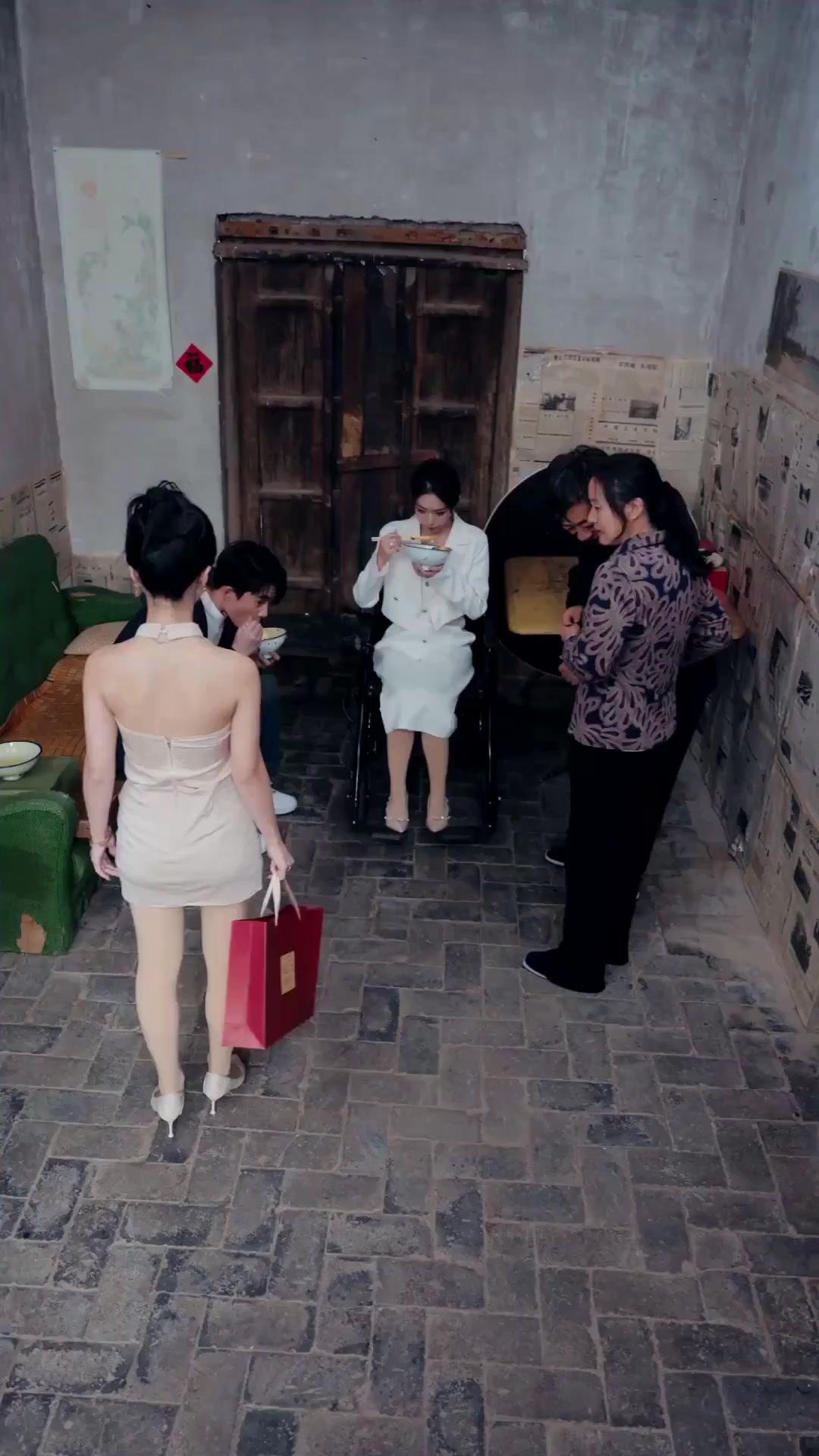 (Dubbed) Ms. CEO vs. Mr. Trash Husband 2.0