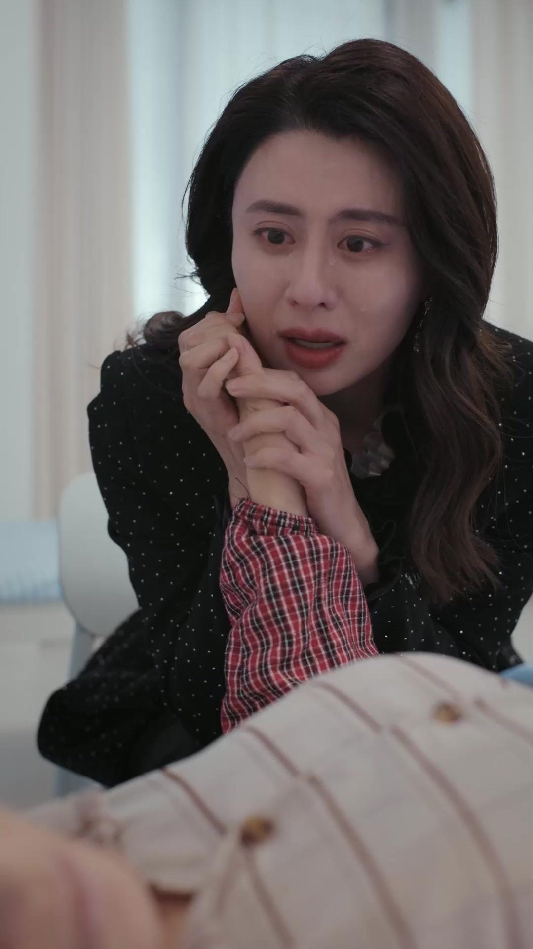 女儿认贼做母后我笑了