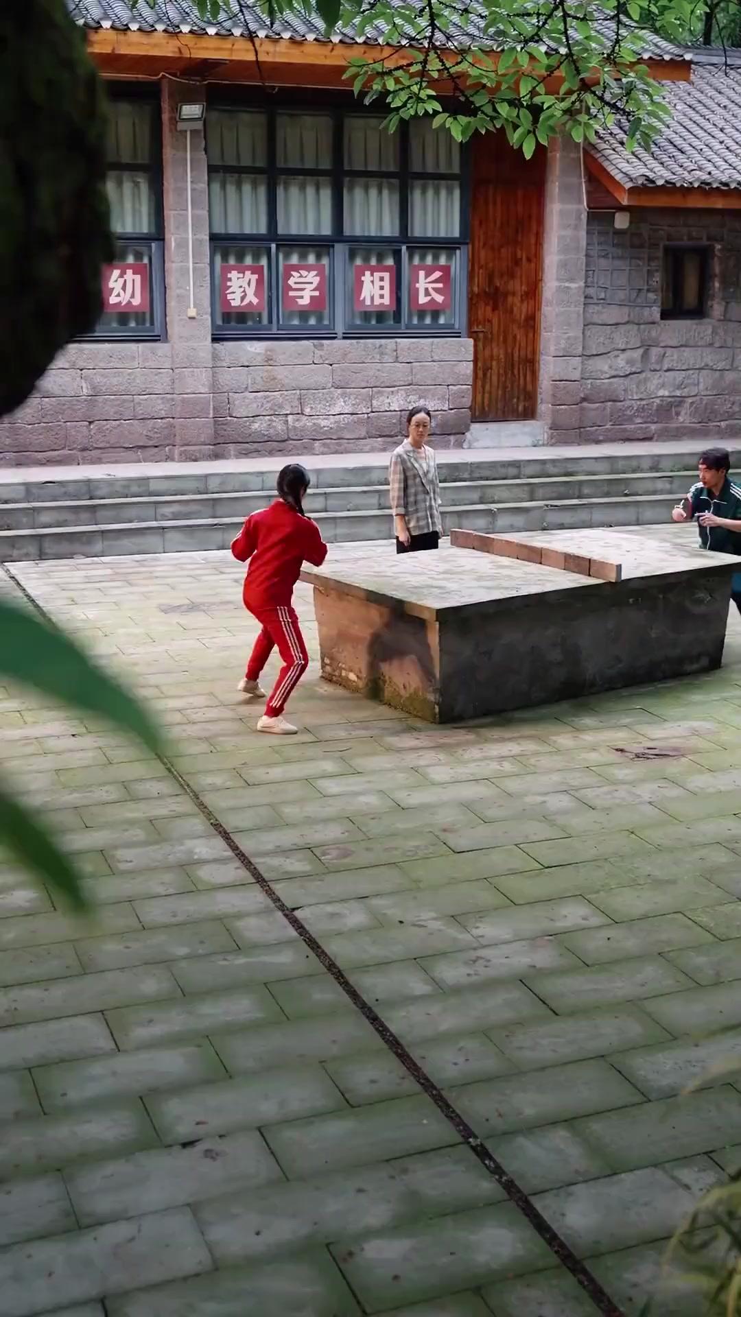 (Dubbed) Spin Like a Girl