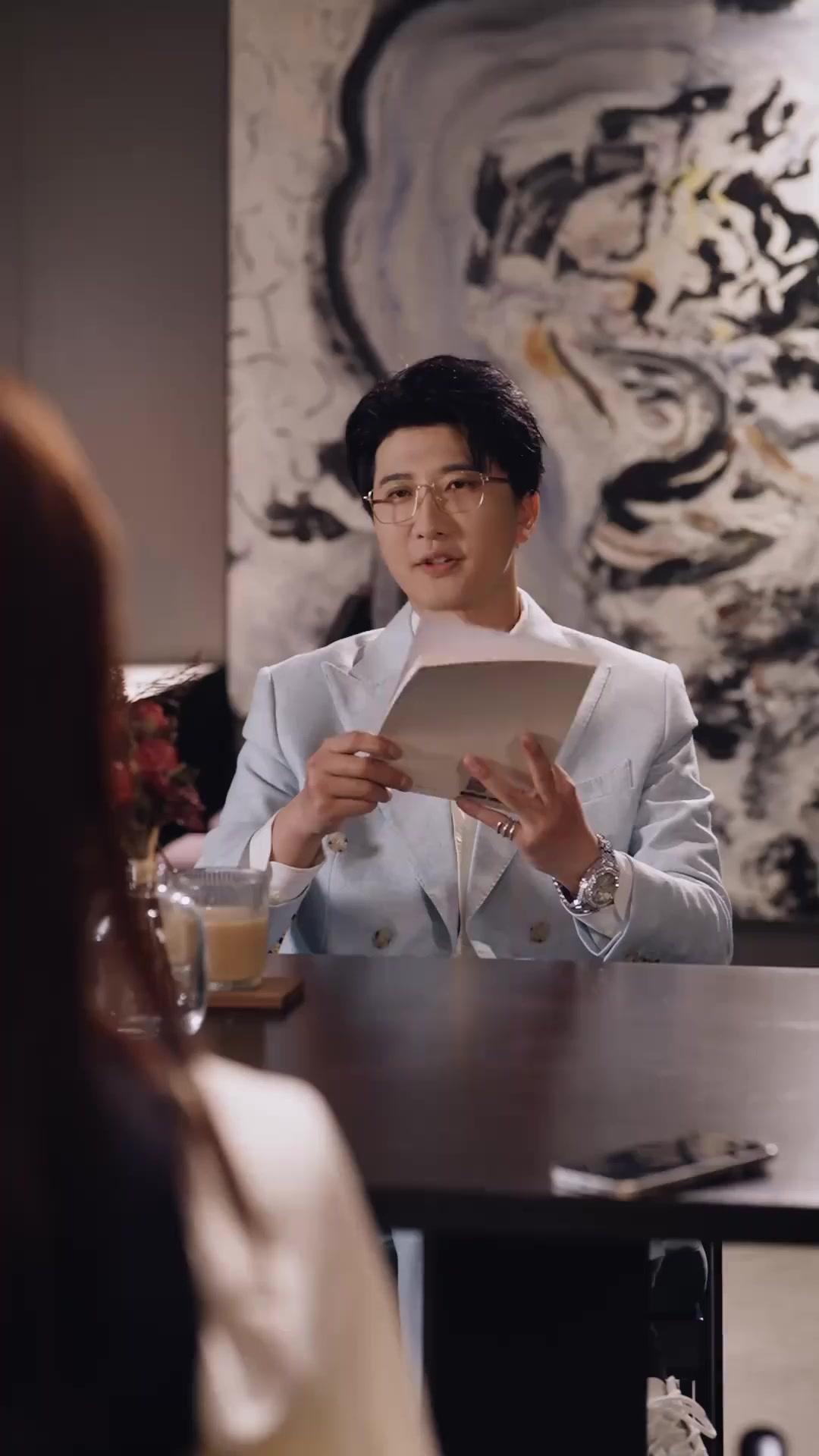 สัญญารักทนายร้าง