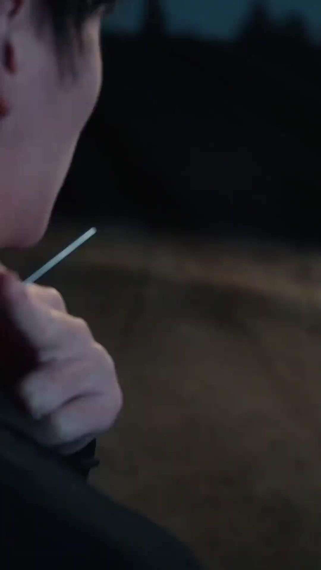 (مدبلج) الحسناء وحارسها المدهش