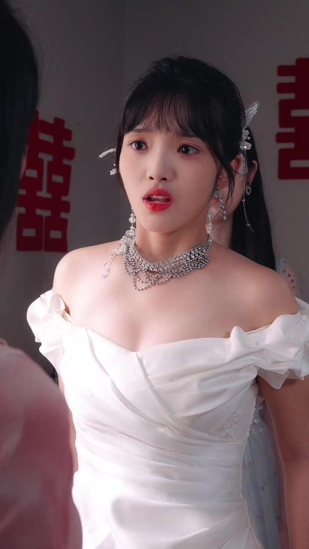 Tersamar Cinta Sang Miliarder