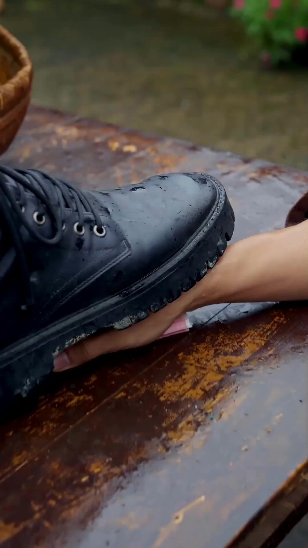 Ẩn Long Ngạo Thế