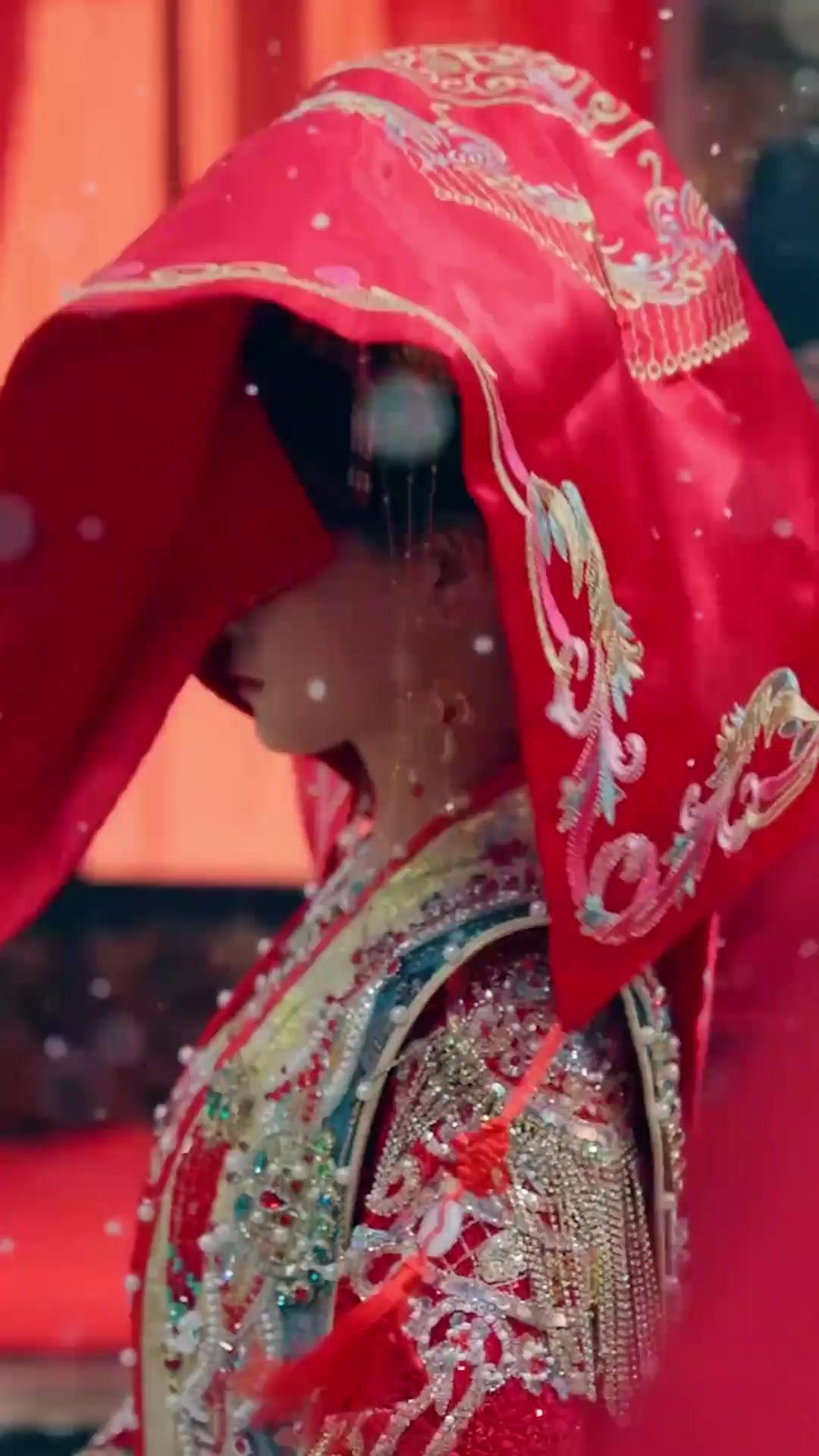 (더빙) 약혼자 버리니 황후가 차려지네