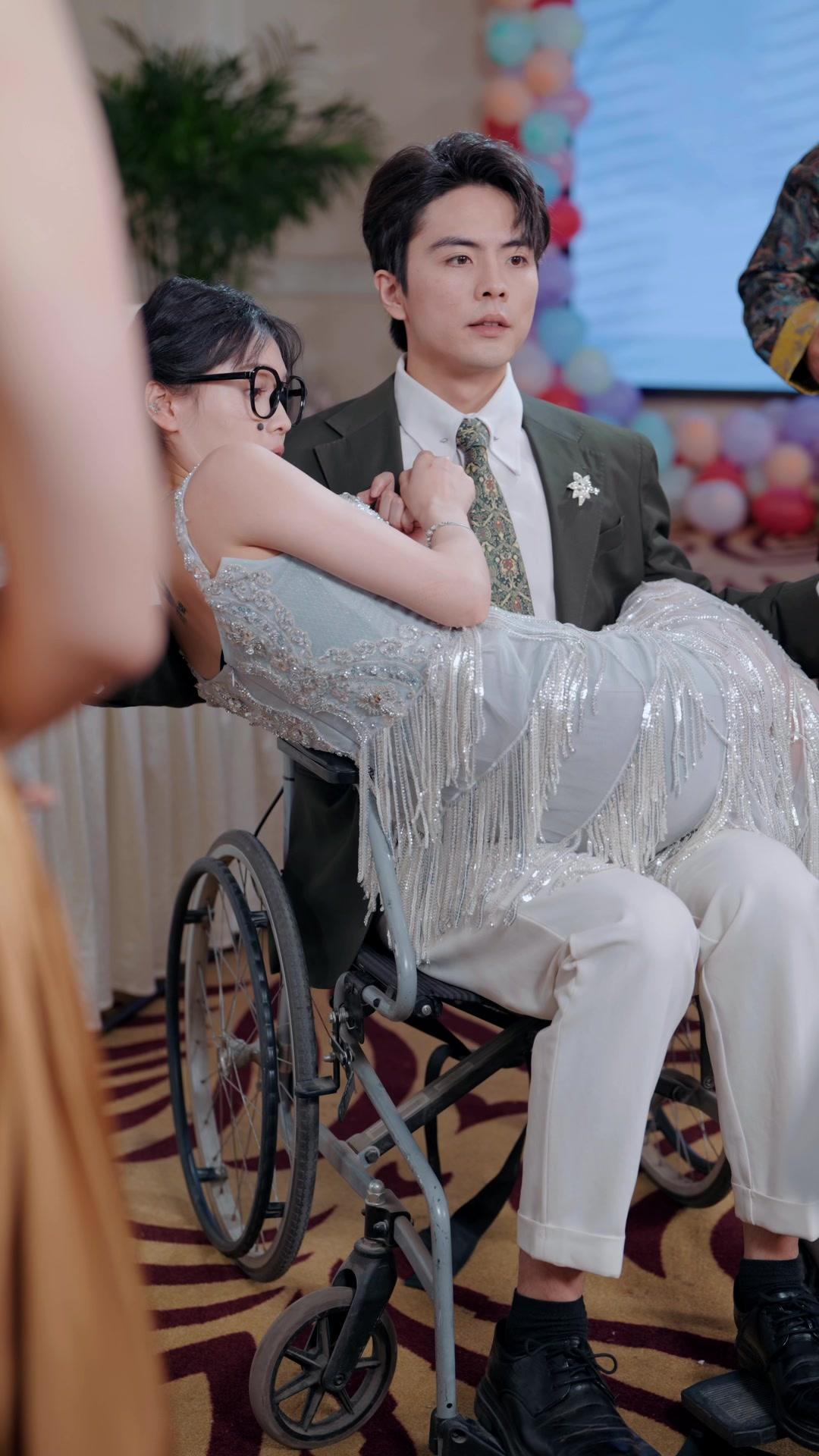 聯姻翻車後少爺們搶著愛我