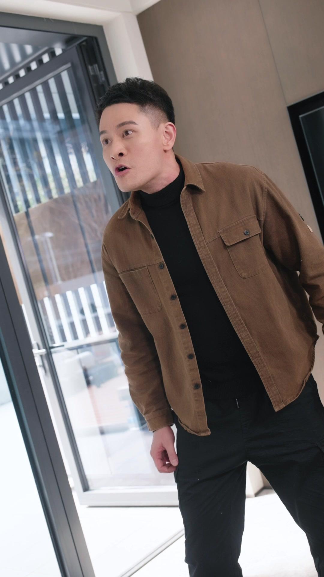 Un padre en la sombra