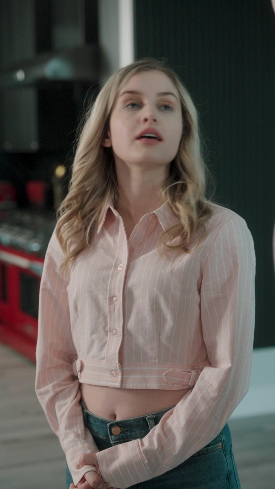 UNBEKANNT: CEO im Bett