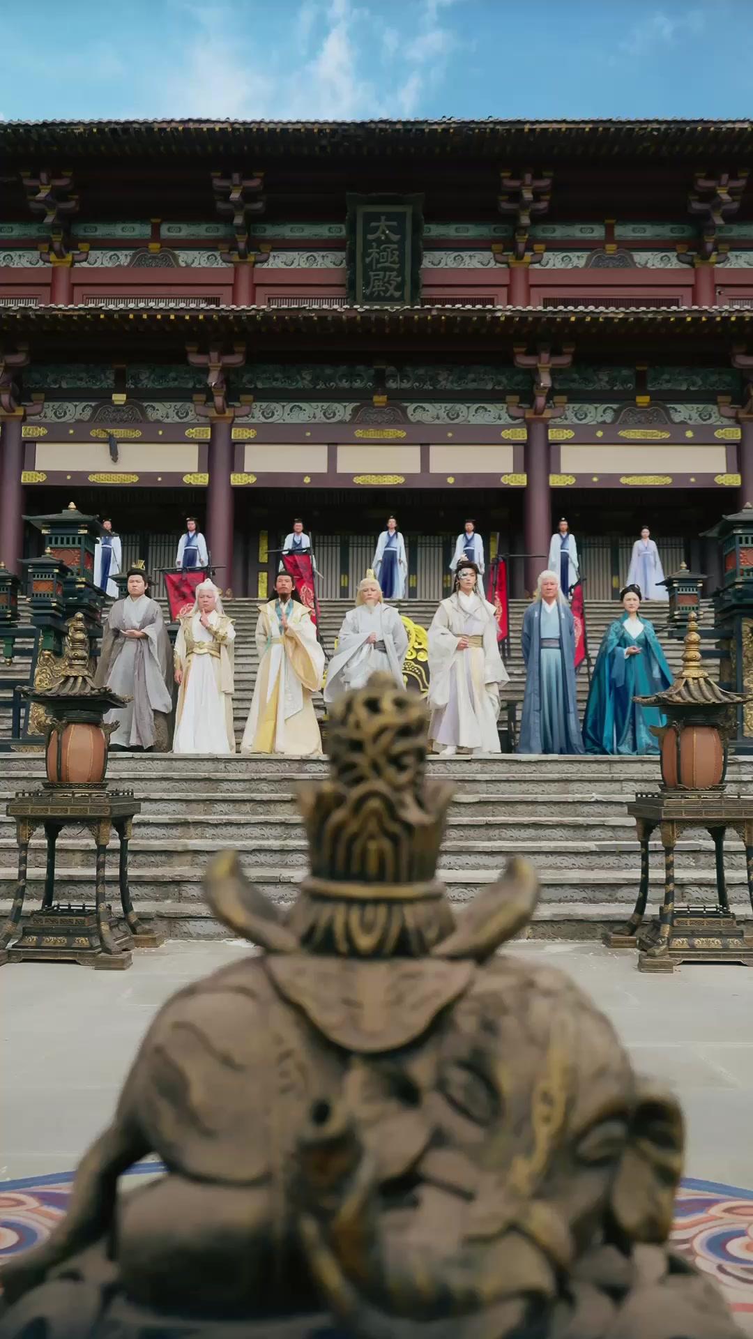 A Vilã… Que Quebra o Destino?!