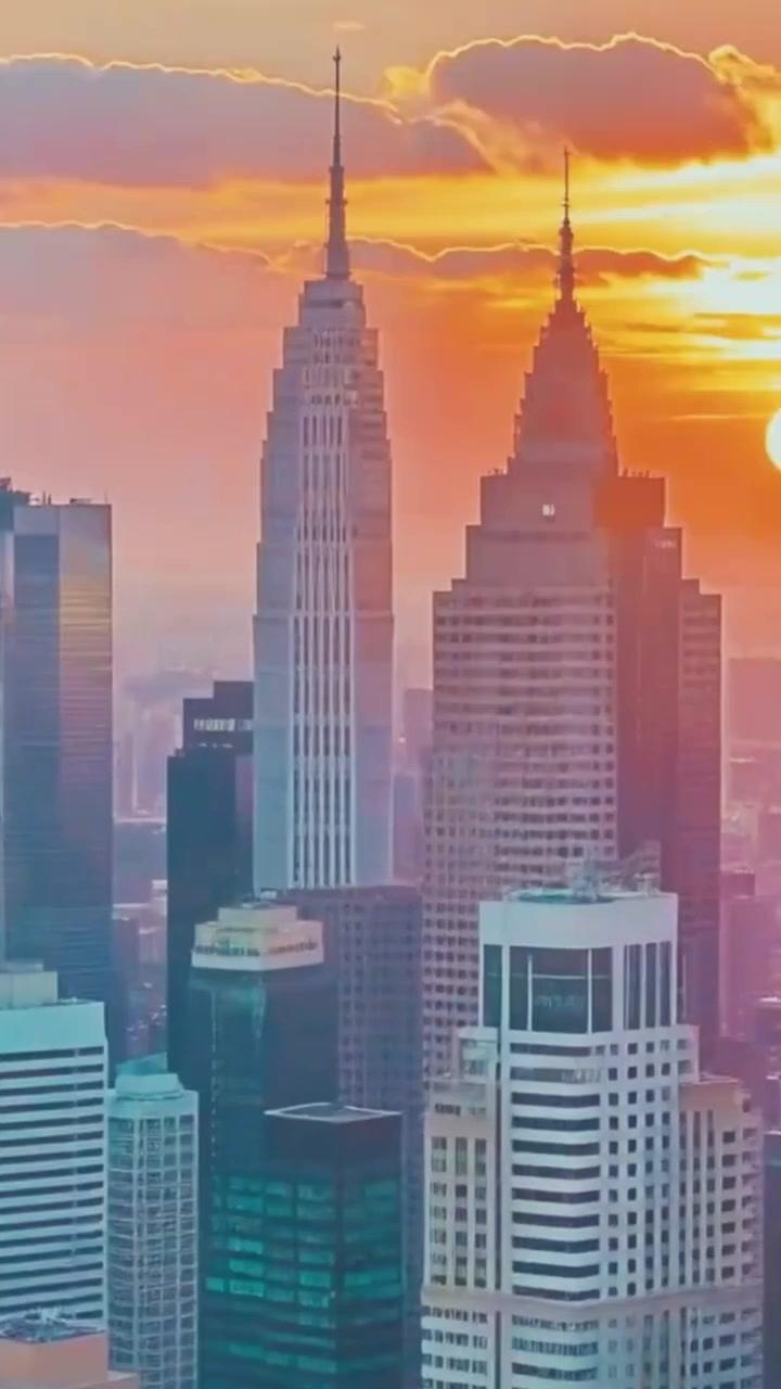 अरबपति के जुड़वाँ, प्यार